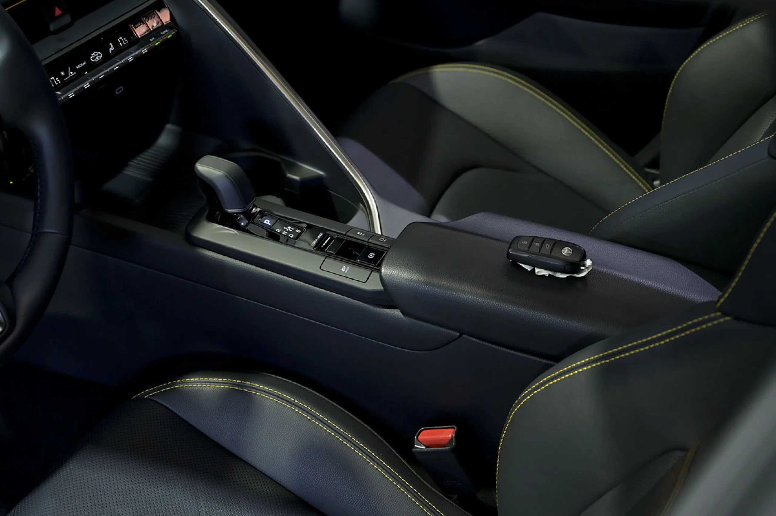 Toyota C-HR 2.0 200H Premiere Edition - Foto 43