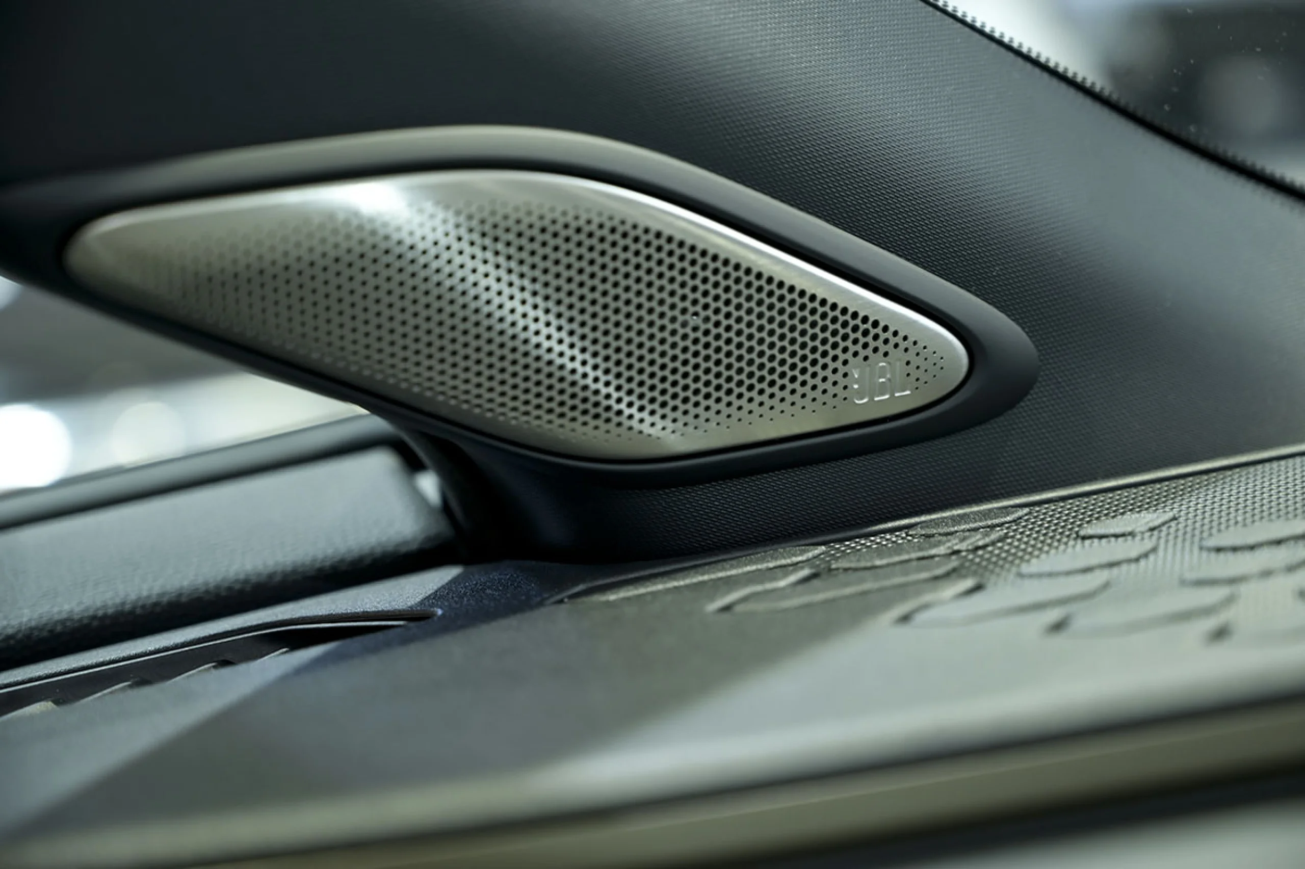 Toyota C-HR 2.0 200H Premiere Edition - Foto 23