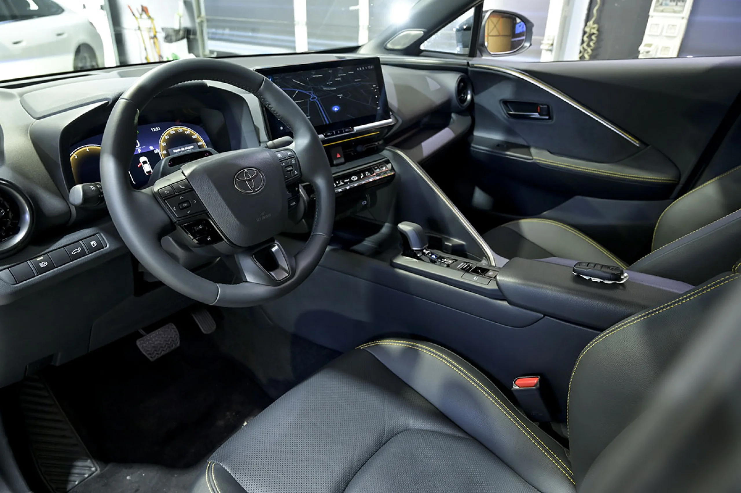 Toyota C-HR 2.0 200H Premiere Edition - Foto 6