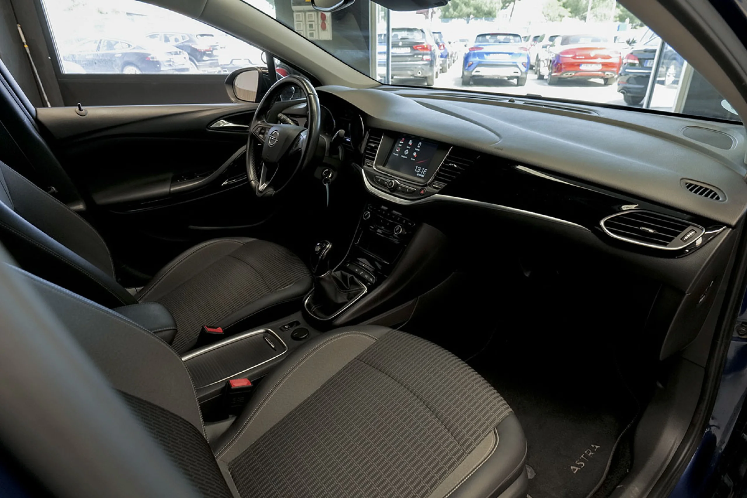 Opel Astra 1.5D DVH 90kW 122CV Design  Tech - Foto 30