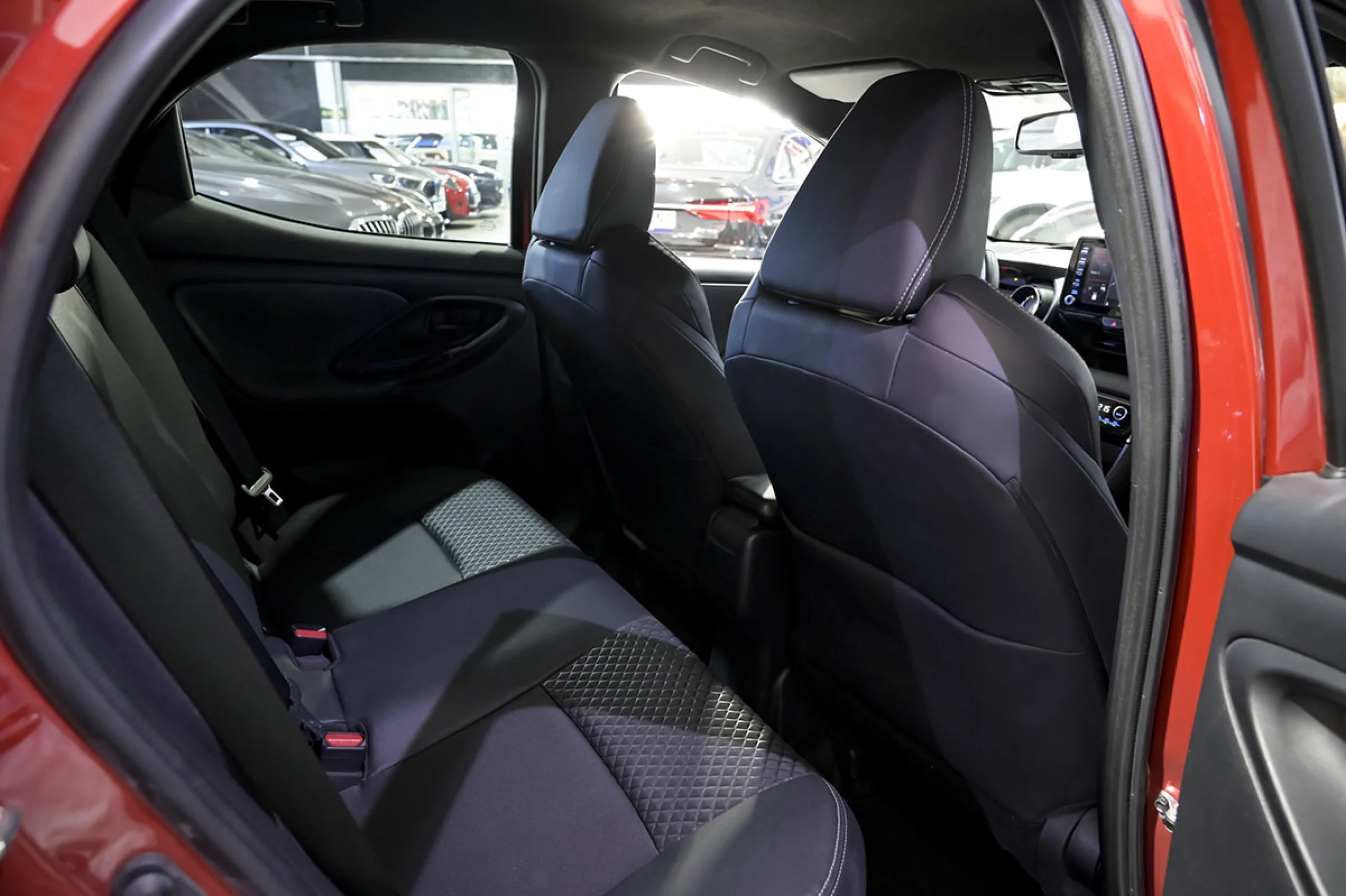 Toyota Yaris 1.5 120H Style P. Premier Edition - Foto 15