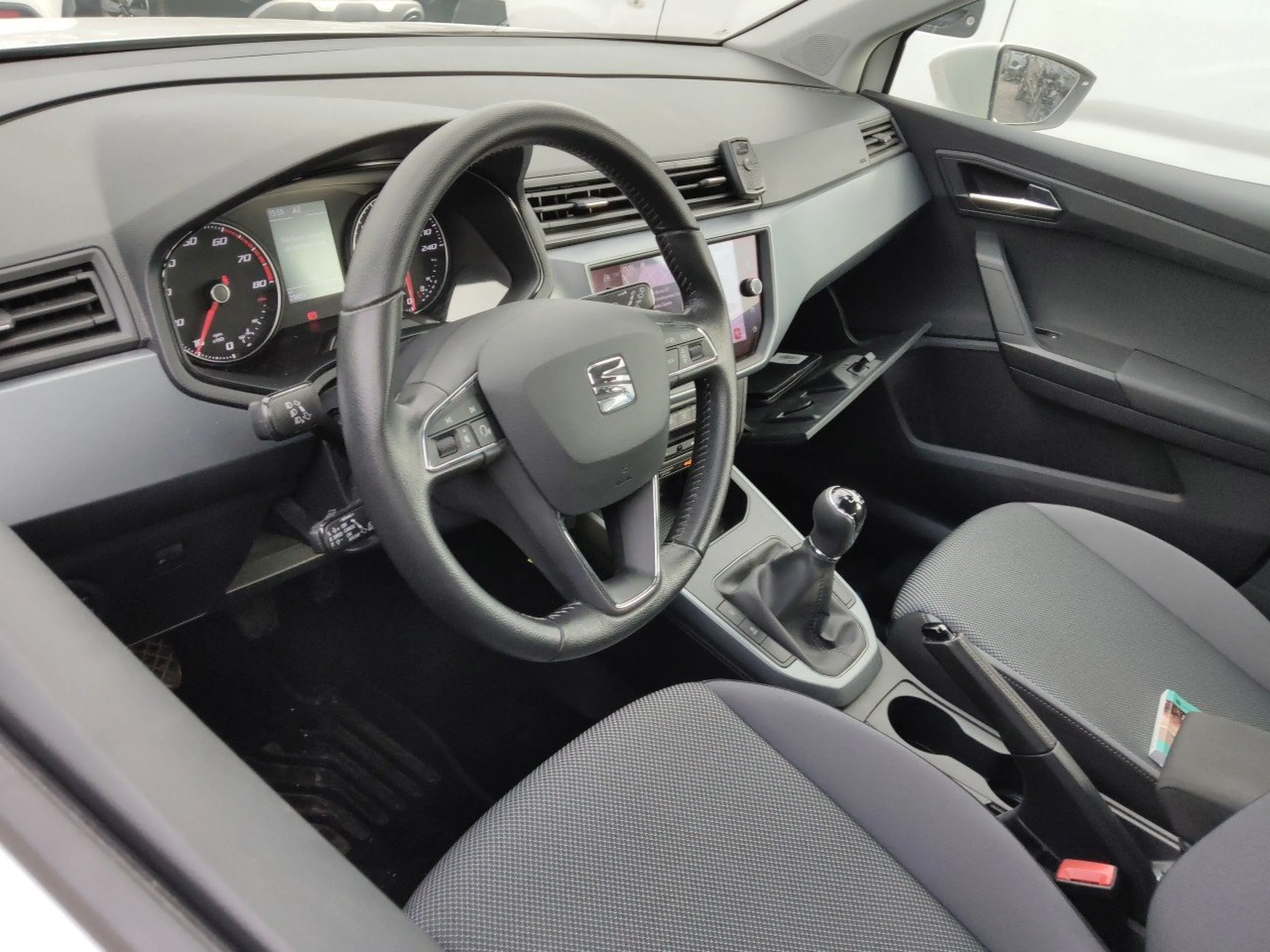 Seat Arona 1.0 TSI 81kW (110CV) Style Go2 - Foto 7