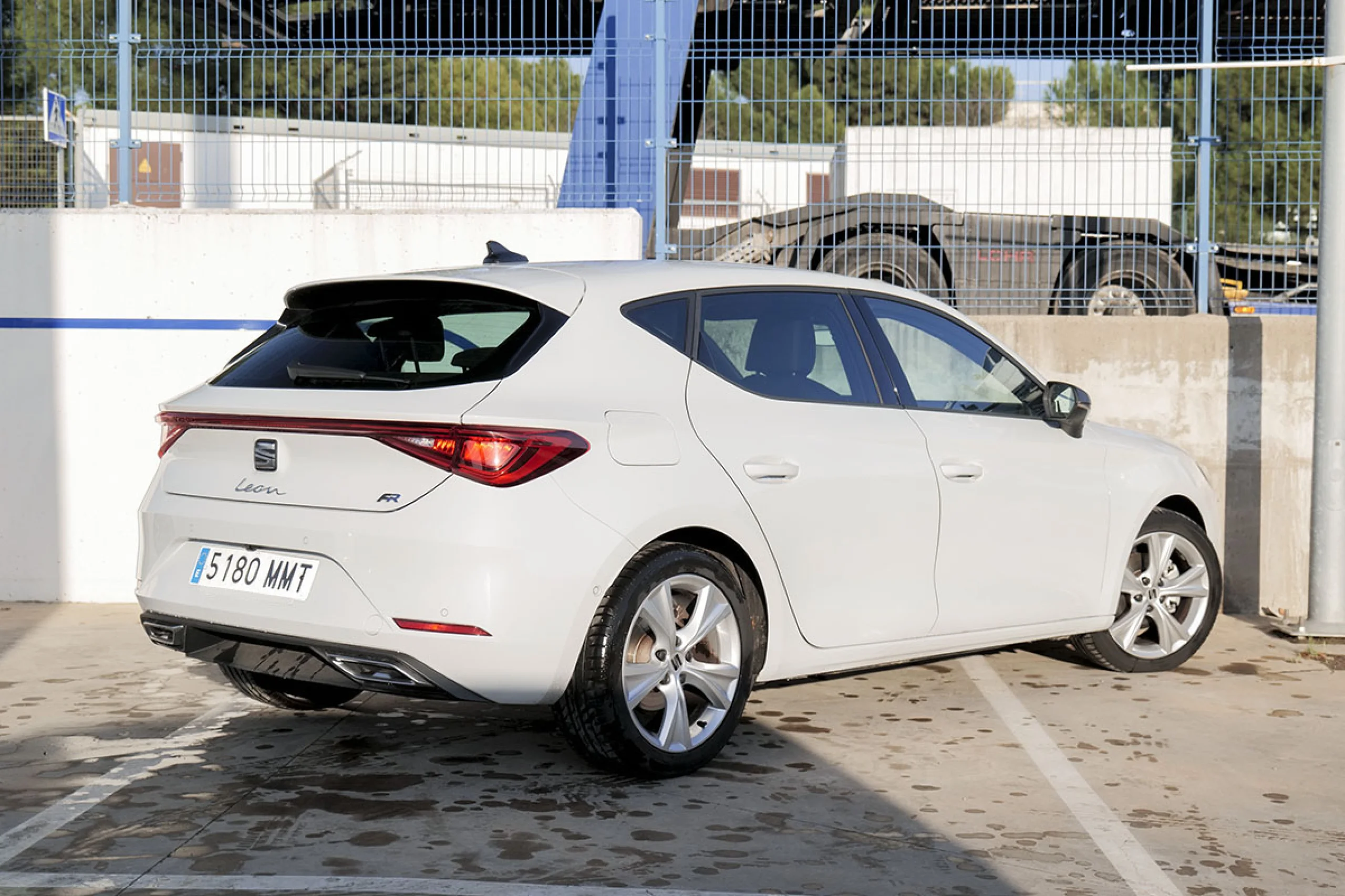 Seat Leon León 1.5 eTSI 110kW DSG SS FR Spec Edition - Foto 3