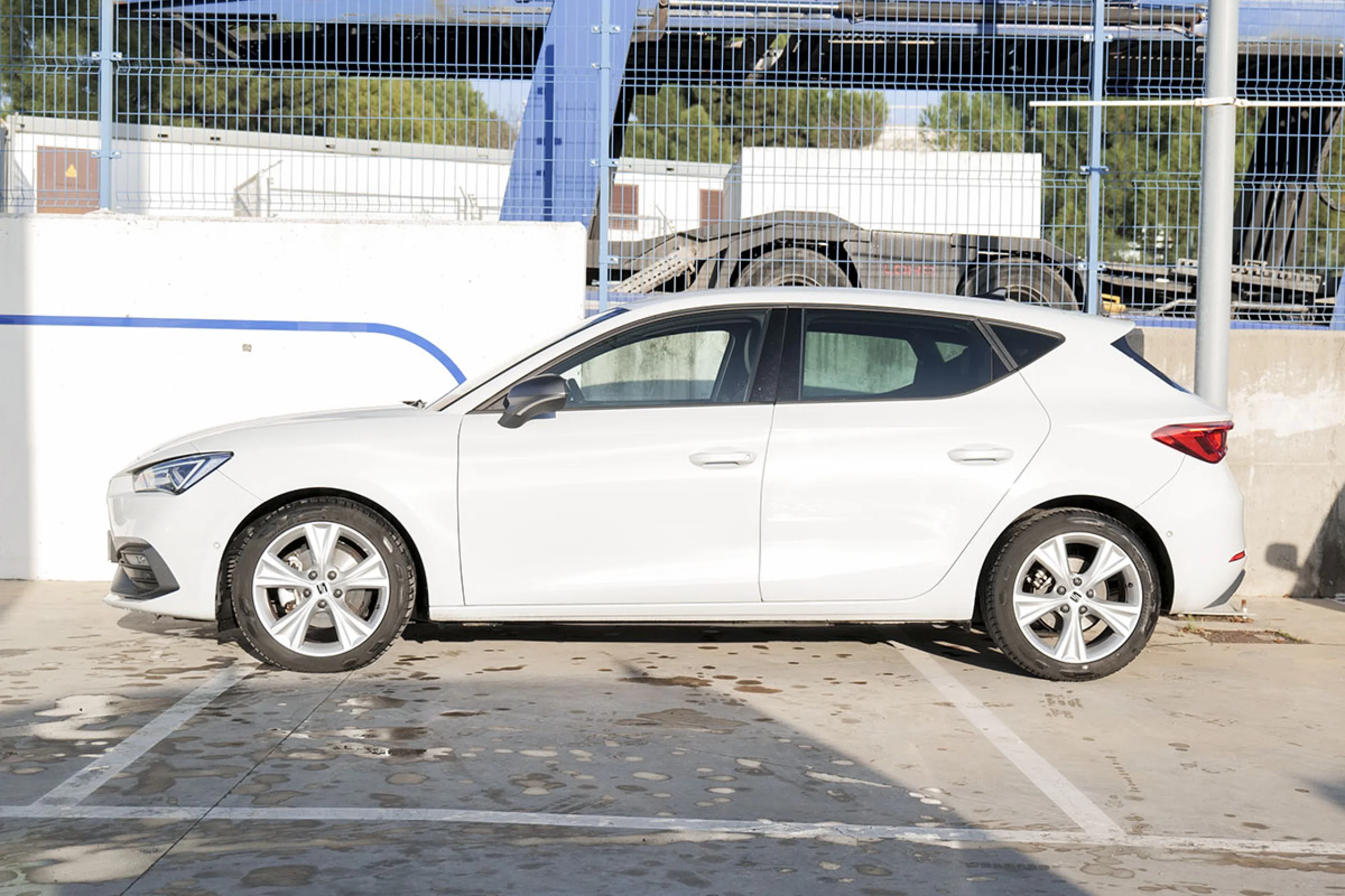 Seat Leon León 1.5 eTSI 110kW DSG SS FR Spec Edition - Foto 15