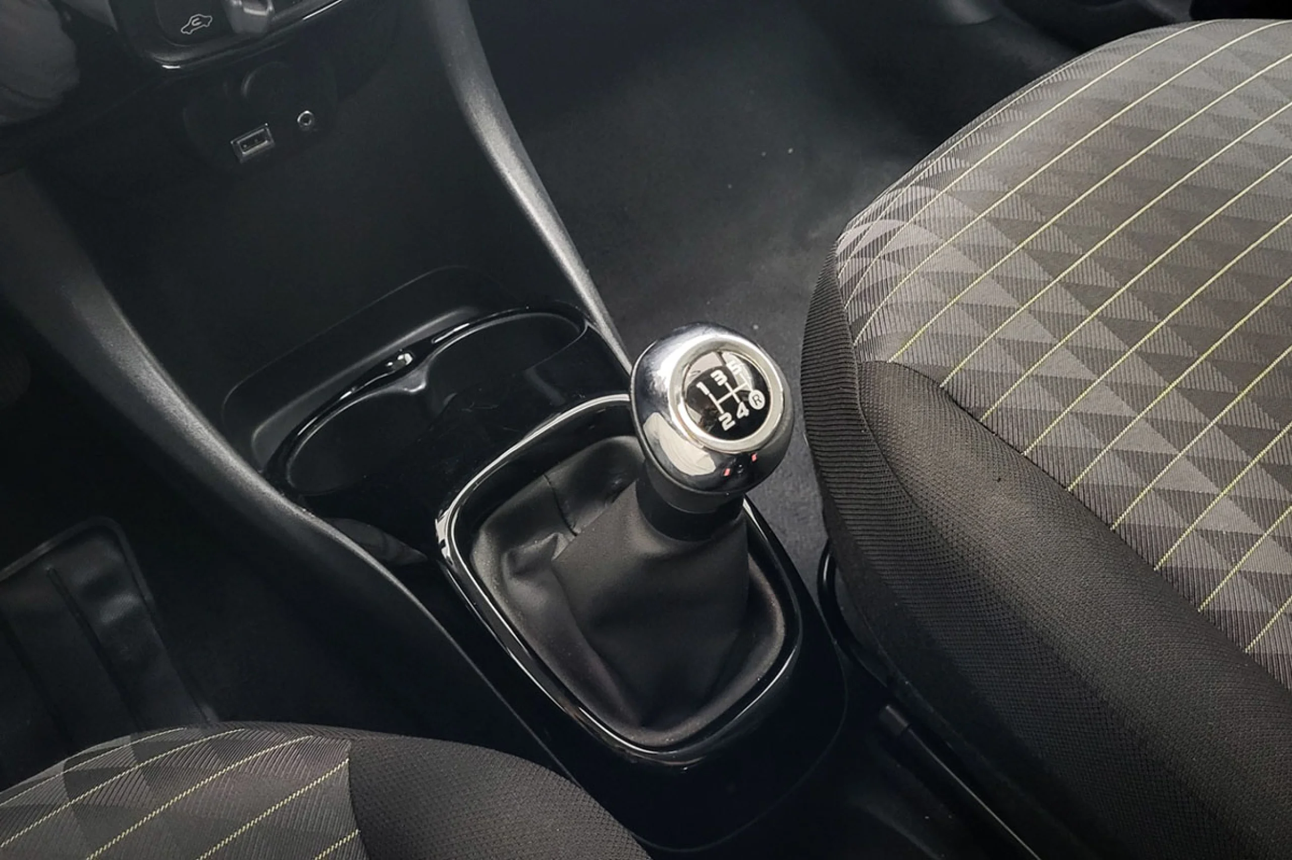 Peugeot 108 Active VTi 52kW 72CV - Foto 19