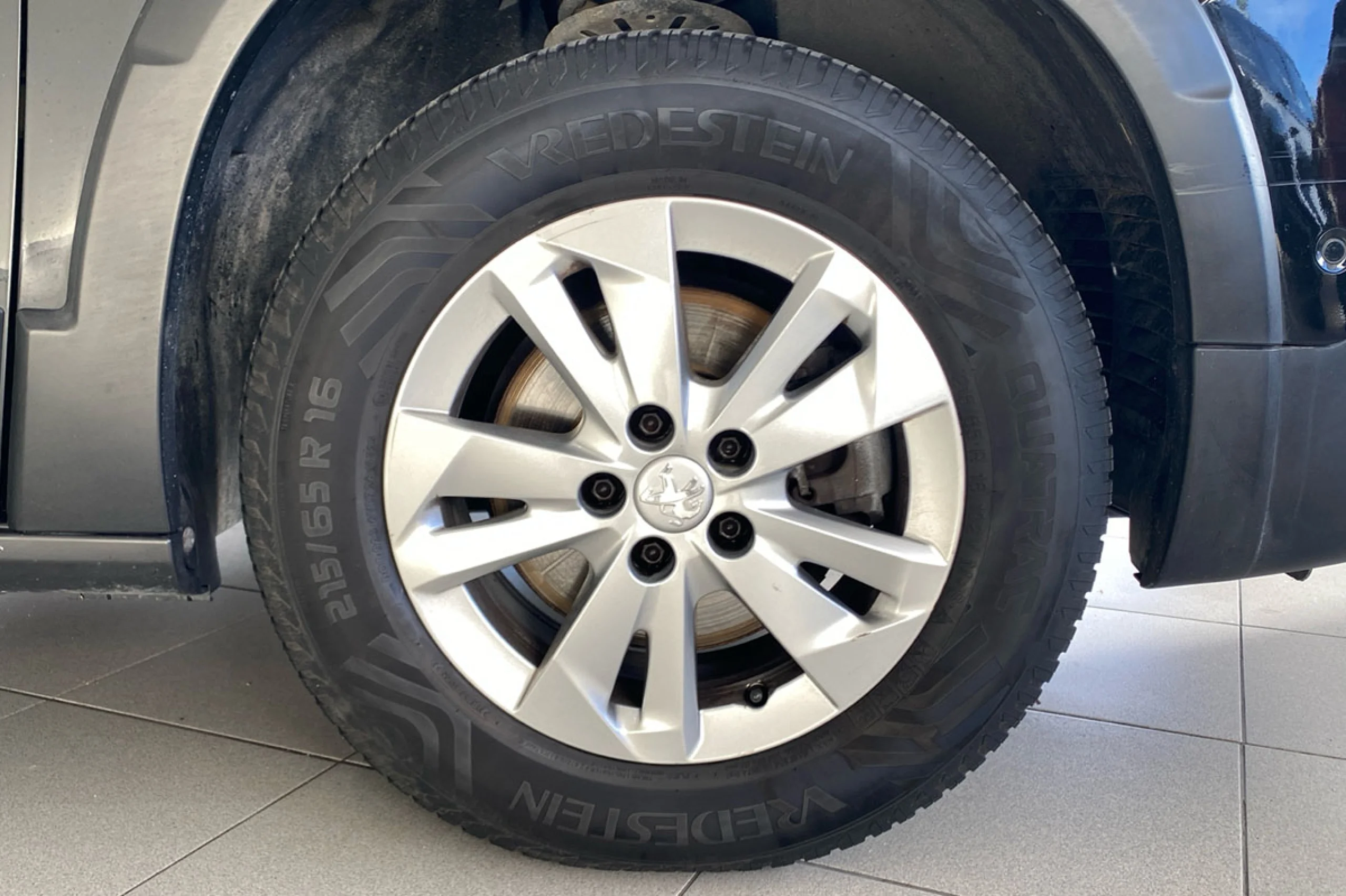 Peugeot Rifter Allure Long BlueHDi 96kW EAT8 - Foto 13