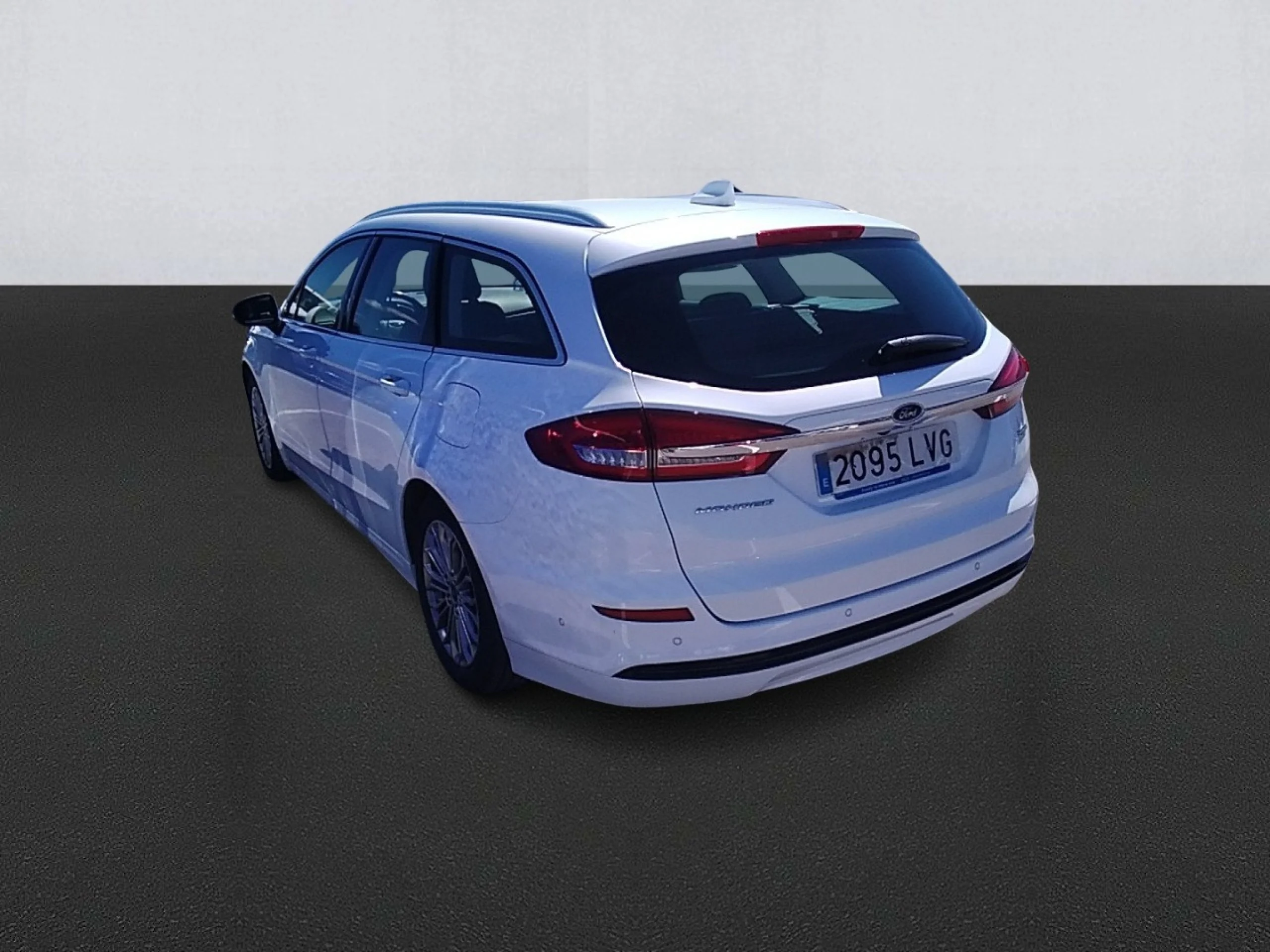 Ford Mondeo 2.0 Híbrido 138kW Titanium HEV AT SB - Foto 6