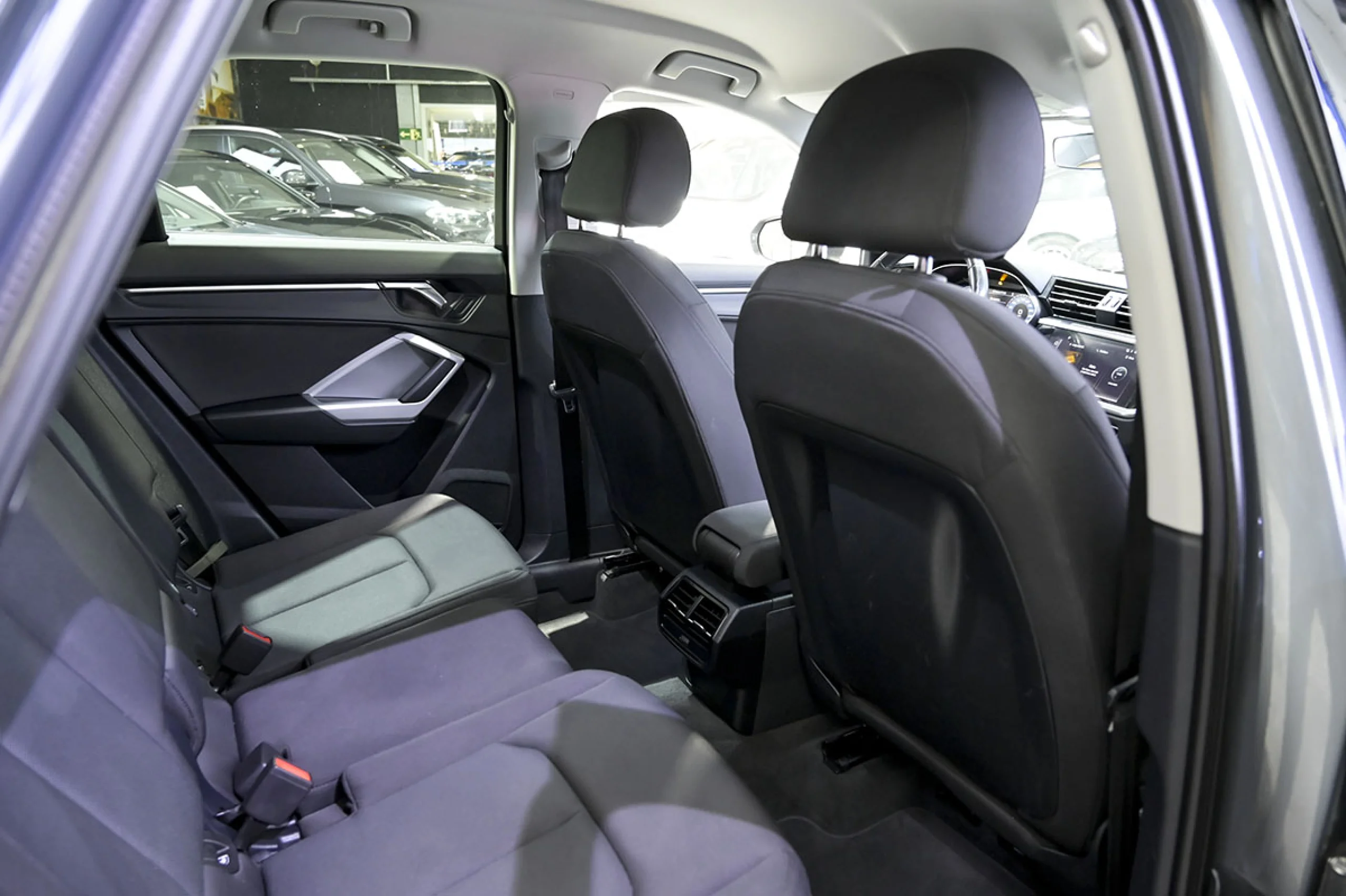 Audi Q3 Advanced 35 TDI 110kW 150CV S tronic - Foto 14