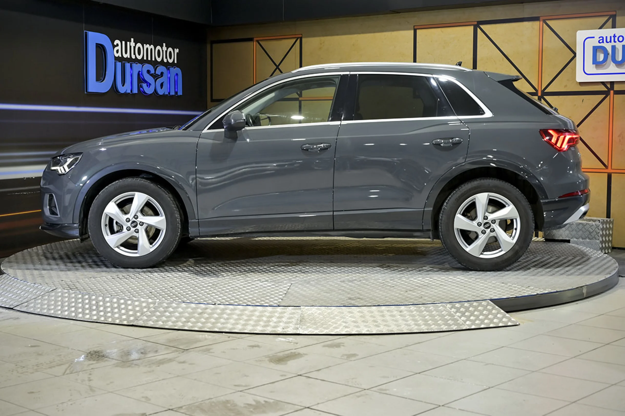 Audi Q3 Advanced 35 TDI 110kW 150CV S tronic - Foto 18