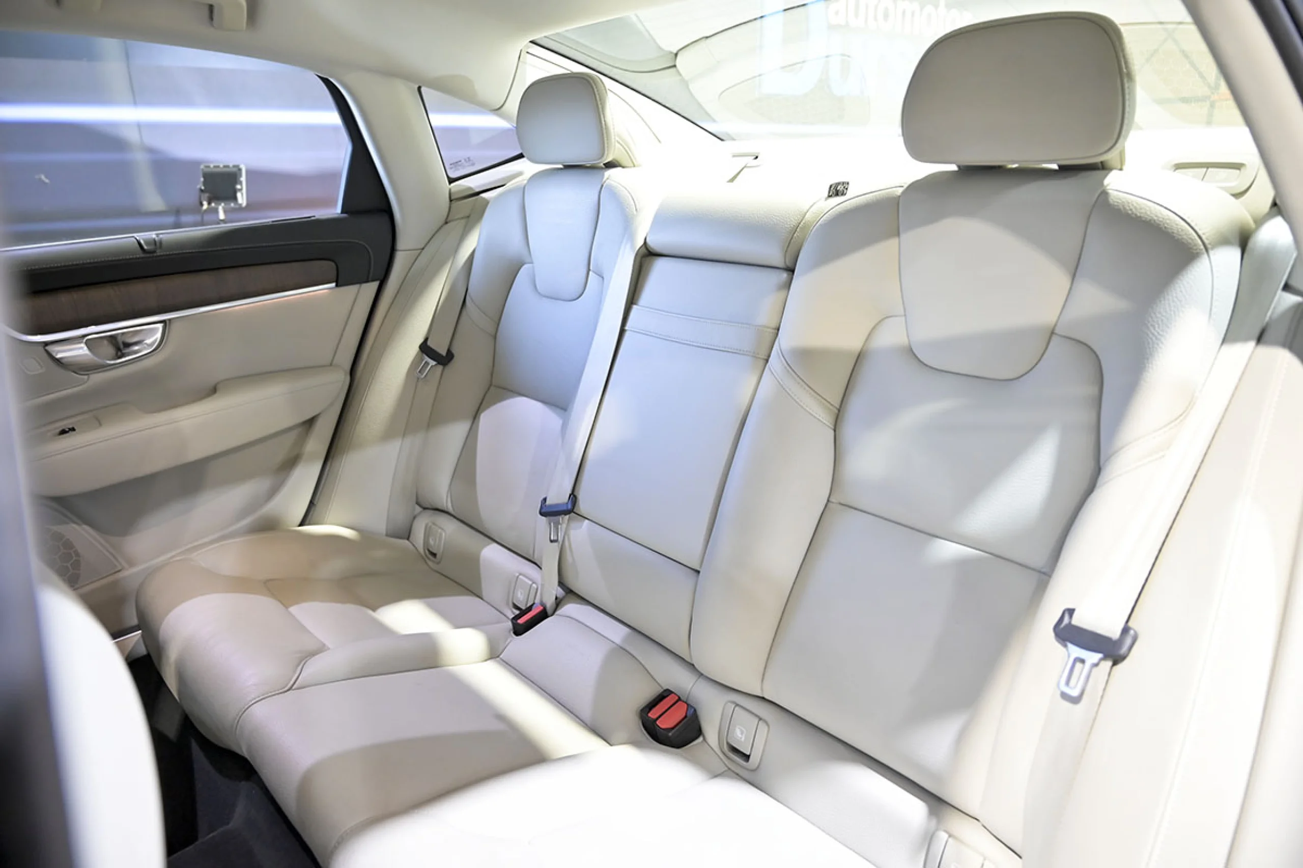 Volvo S90 2.0 B5 D AWD Inscription Auto - Foto 11