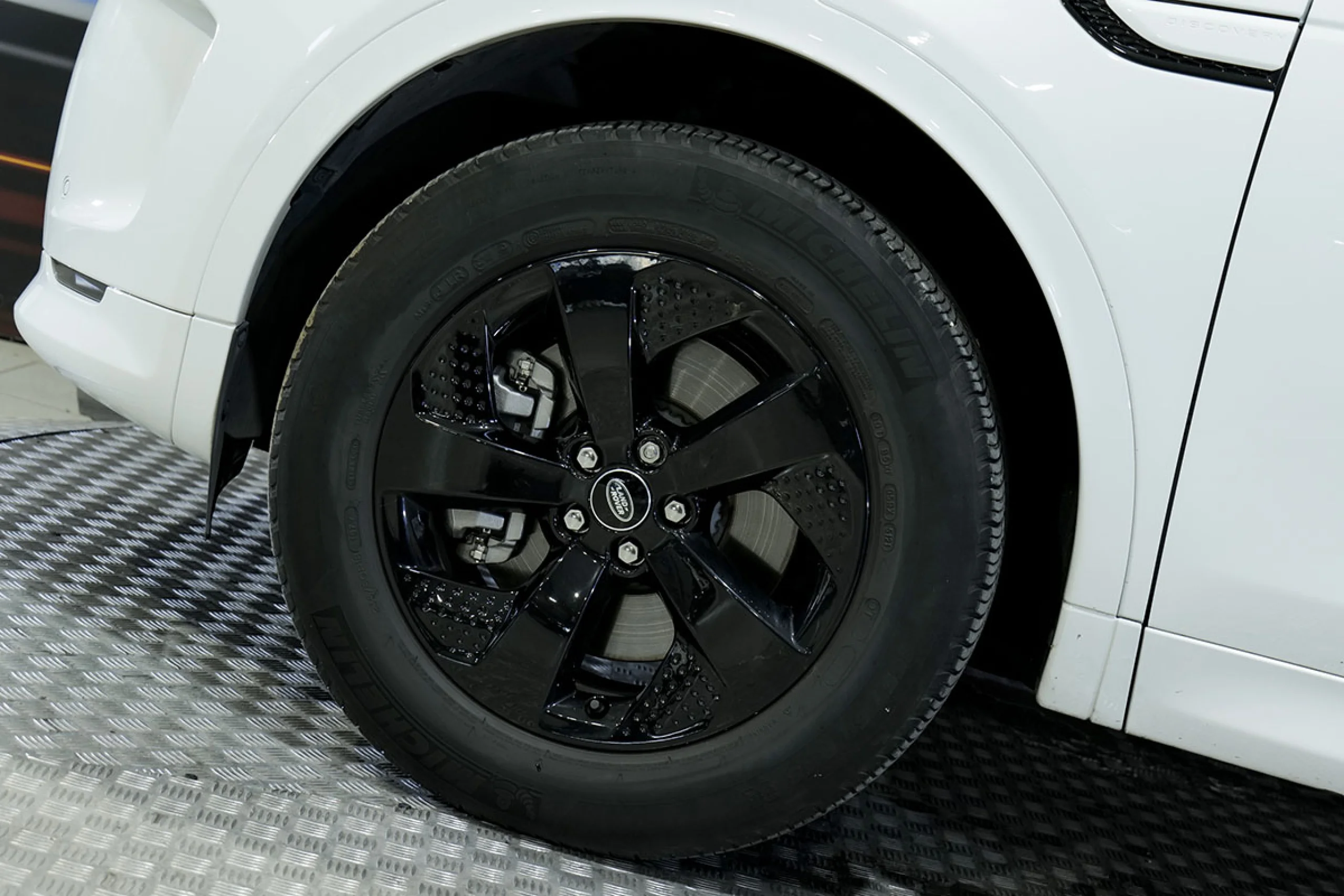 Land Rover Discovery Sport 2.0D TD4 163PS AWD Aut MHEV RDynamic S - Foto 14