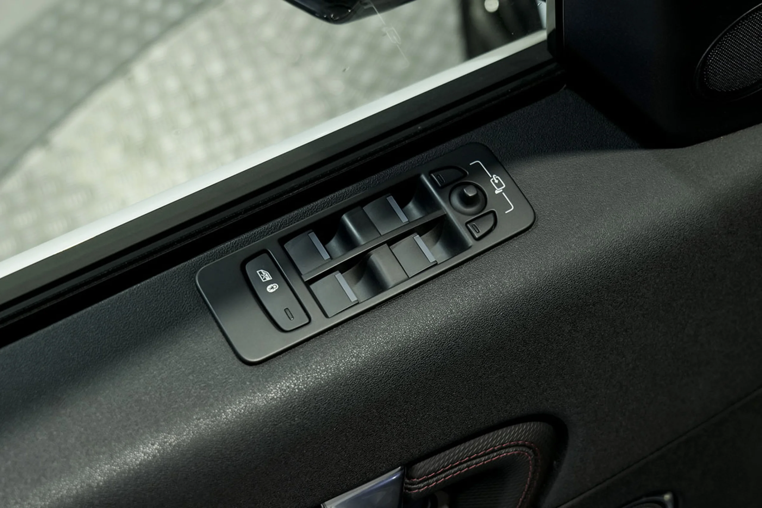 Land Rover Discovery Sport 2.0D TD4 163PS AWD Aut MHEV RDynamic S - Foto 24