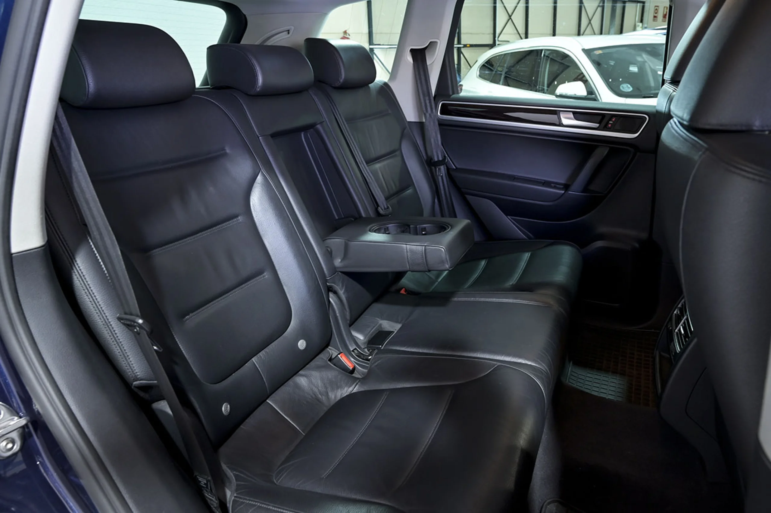 Volkswagen Touareg 3.0 V6 TDI Tiptronic - Foto 17
