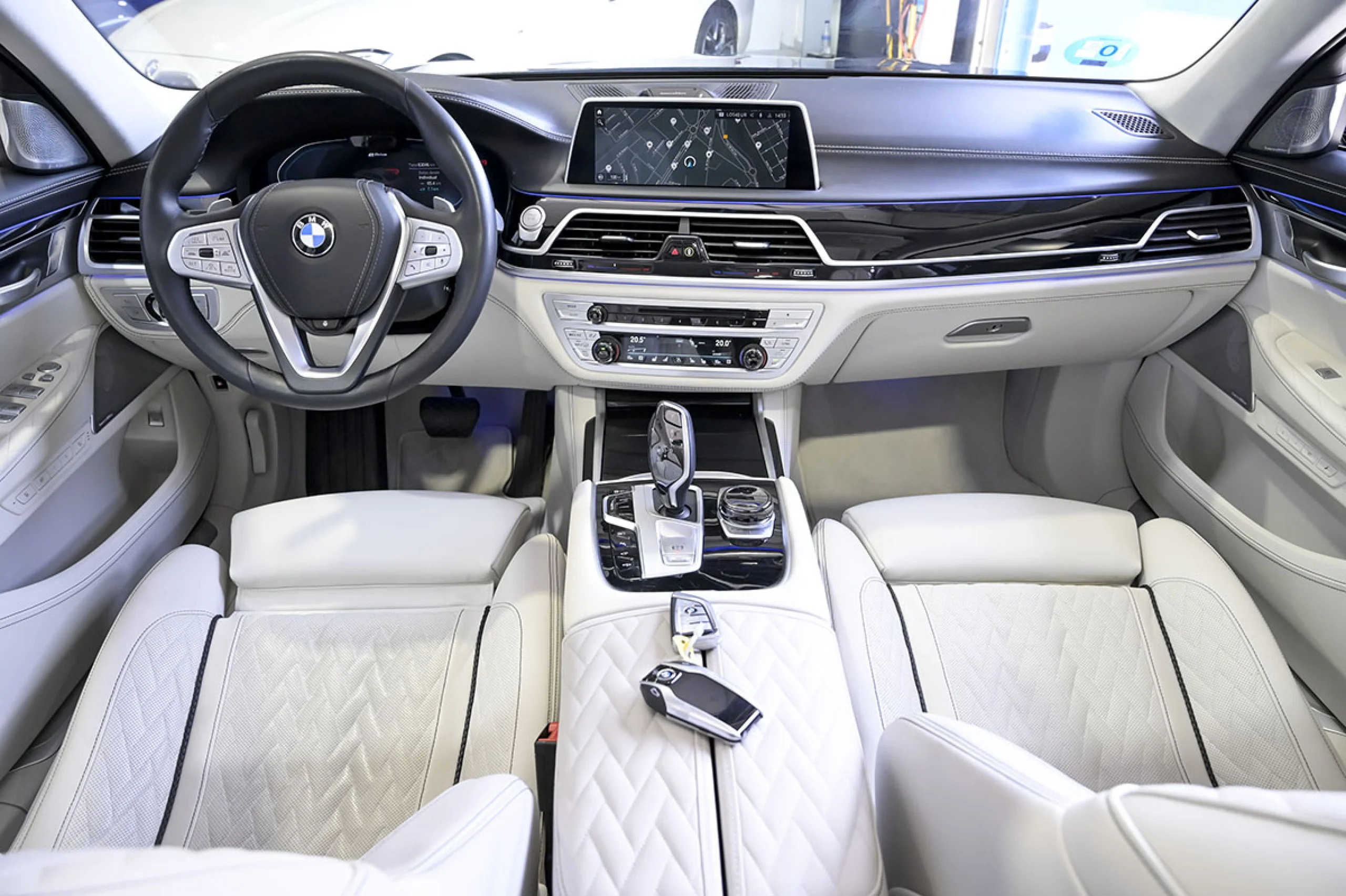 BMW 745 Serie 7 745Le xDrive - Foto 8