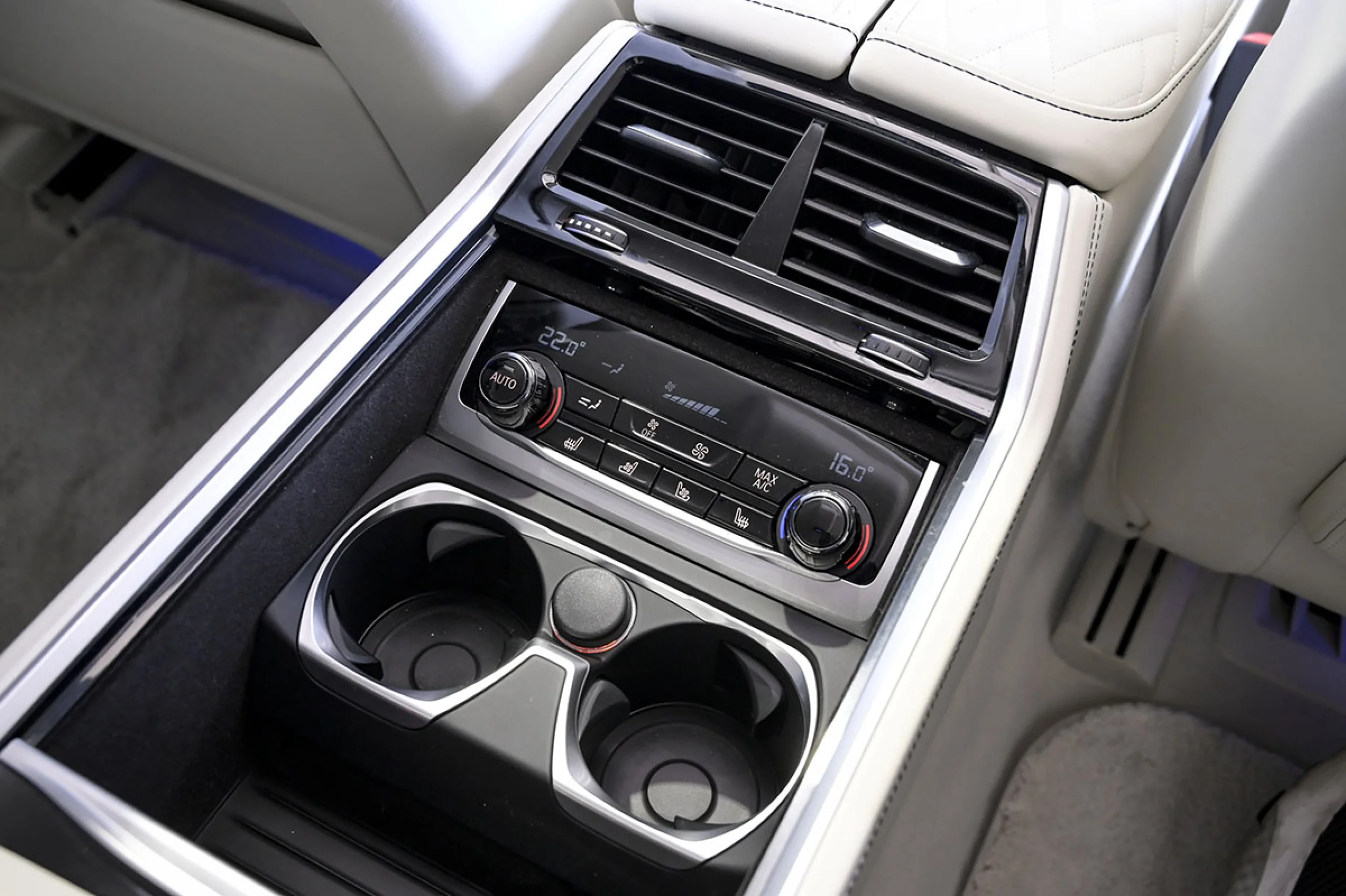 BMW 745 Serie 7 745Le xDrive - Foto 69