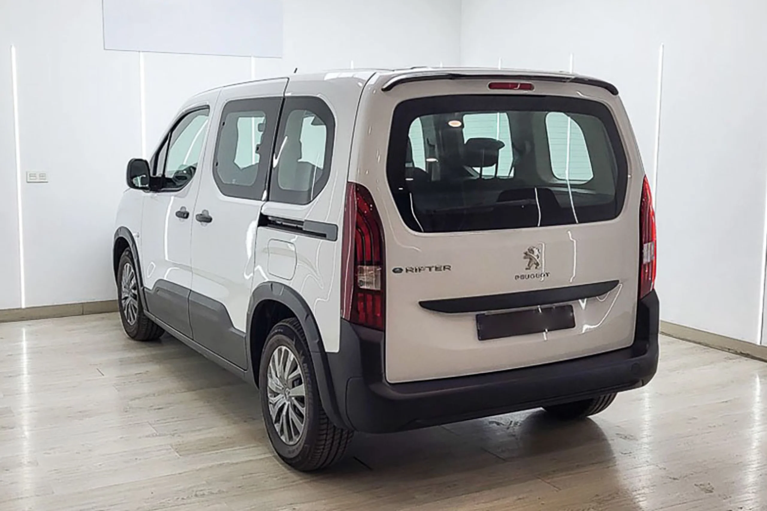 Peugeot Rifter e-Rifter eRifter Active Pack Standard 100kW - Foto 4