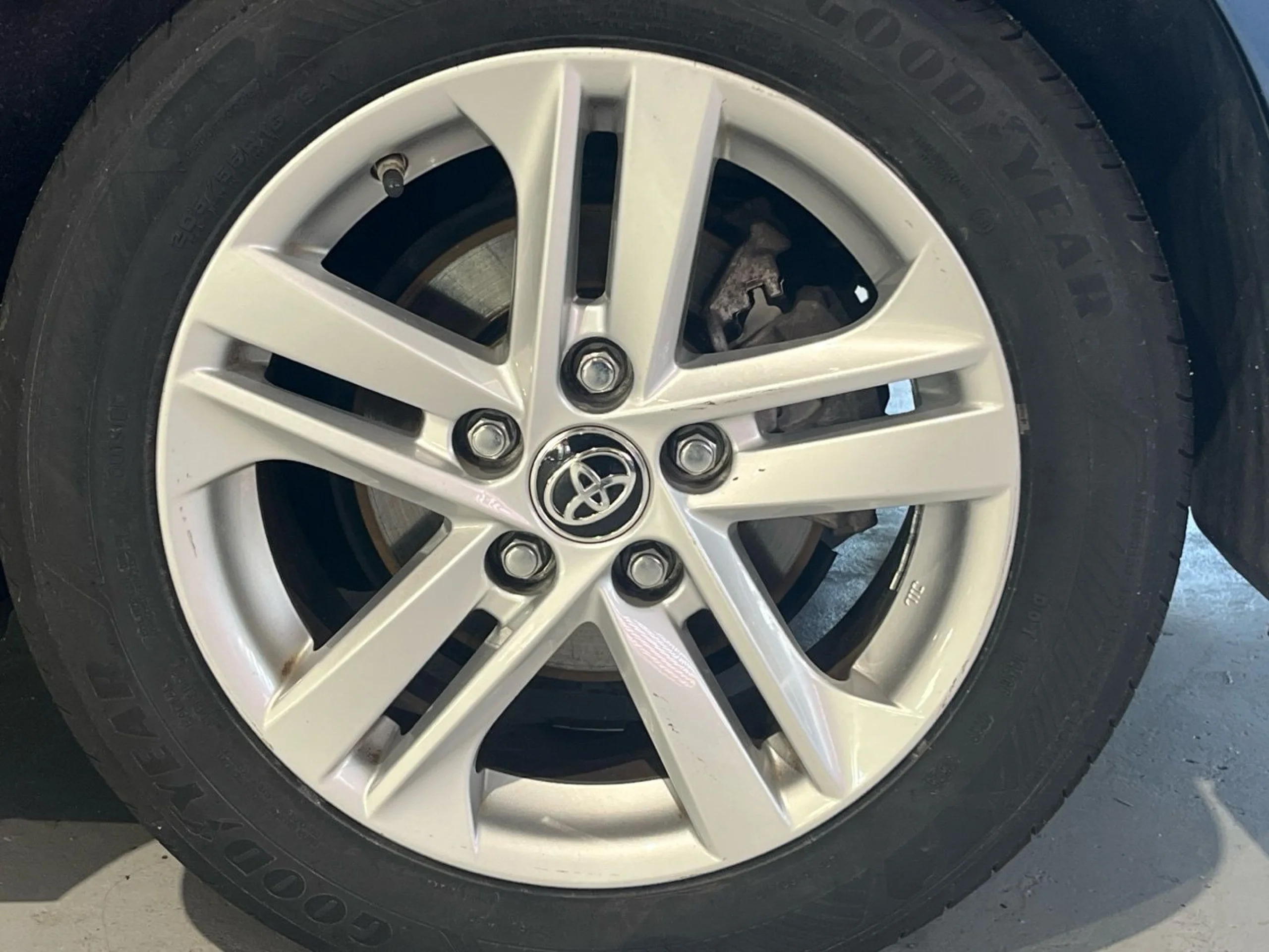 Toyota Corolla 1.8 125H ACTIVE TECH ECVT TOU SPORT - Foto 14