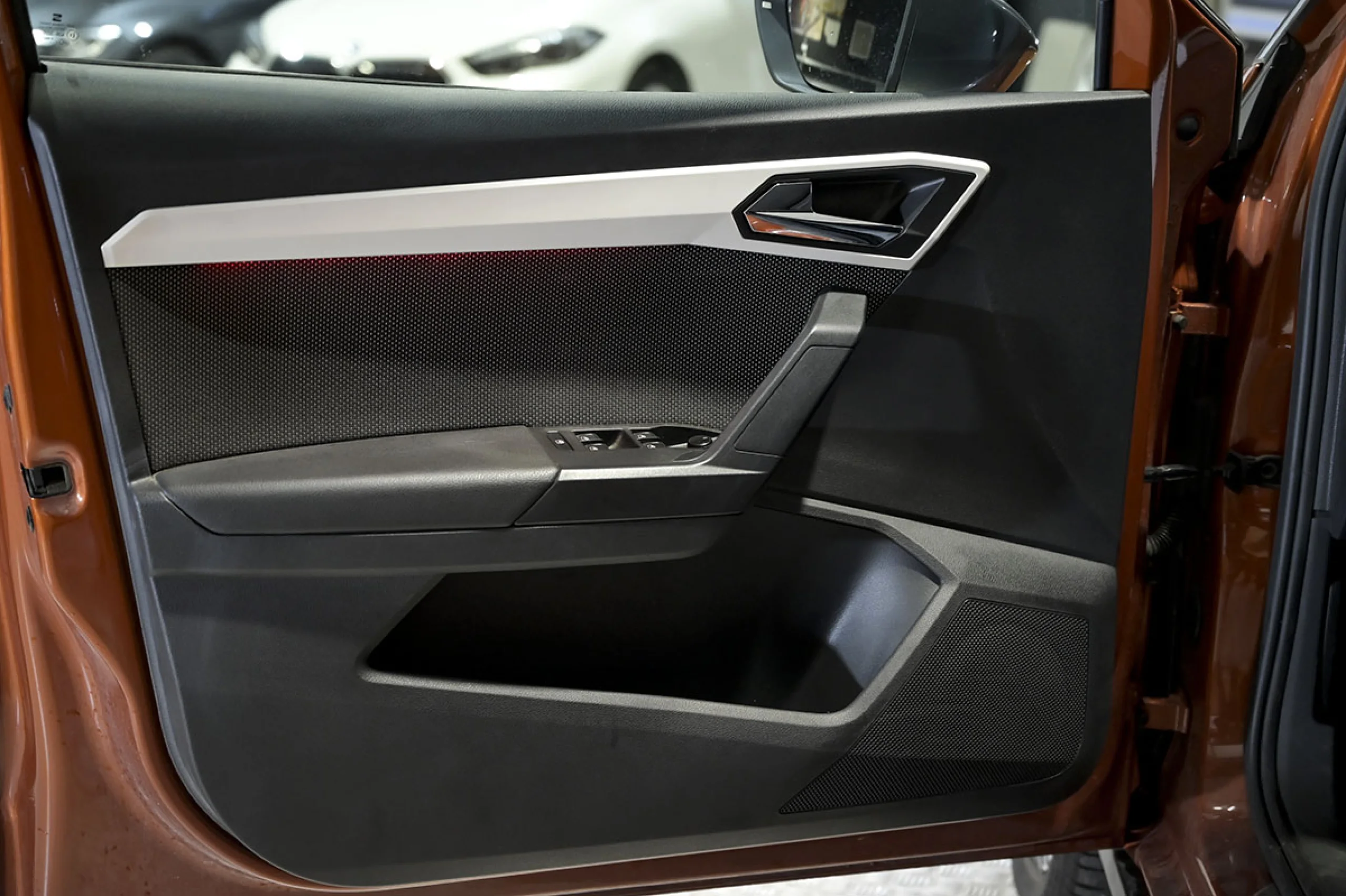 Seat Arona 1.0 TSI 70kW 95CV Xcellence Ecomotive - Foto 20