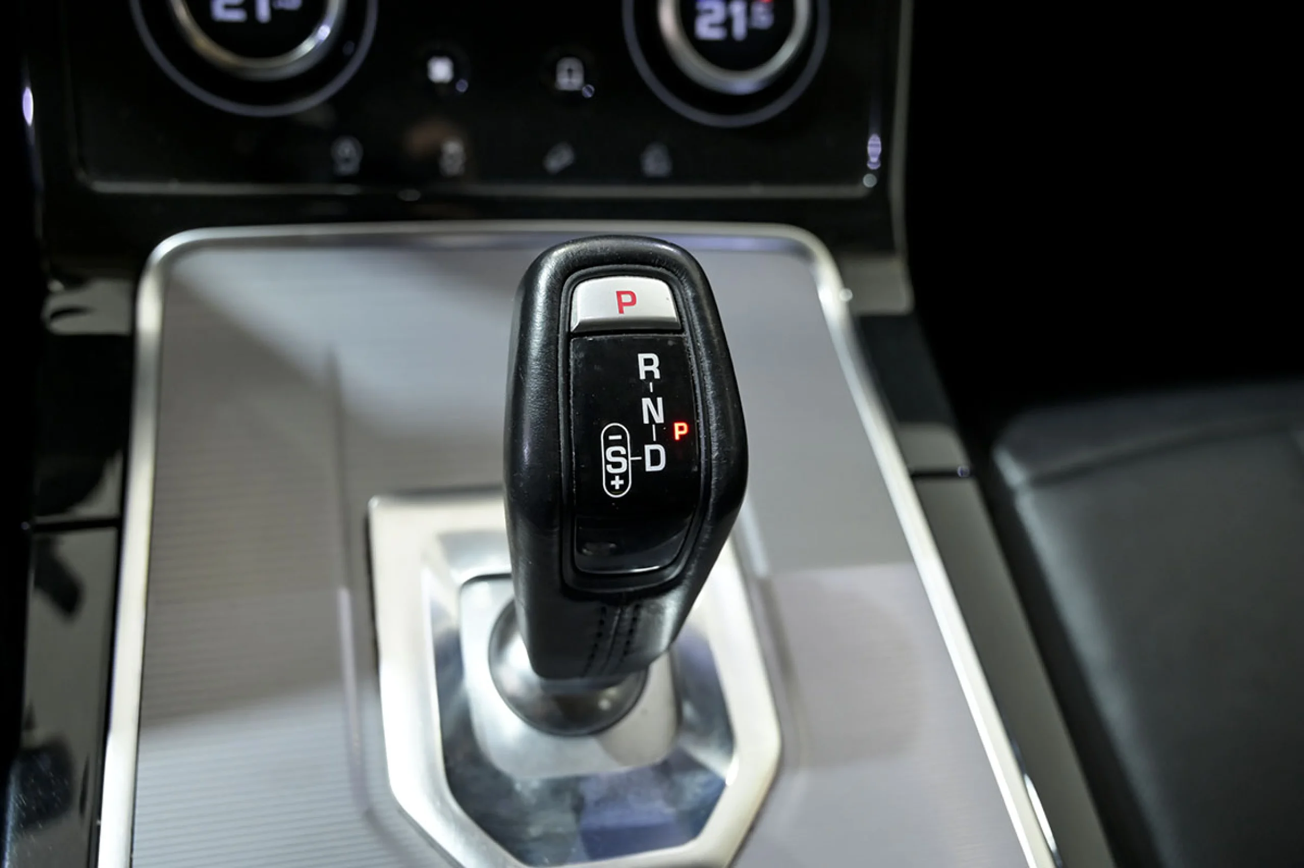 Land Rover Range Rover Evoque 2.0 D150 S AUTO 4WD MHEV - Foto 33