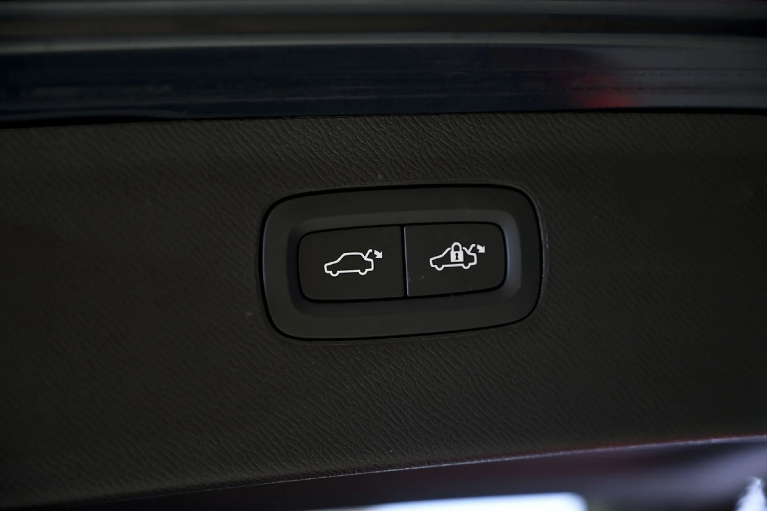 Volvo XC 90 XC90 2.0 B5 D AWD Momentum Pro Auto - Foto 38