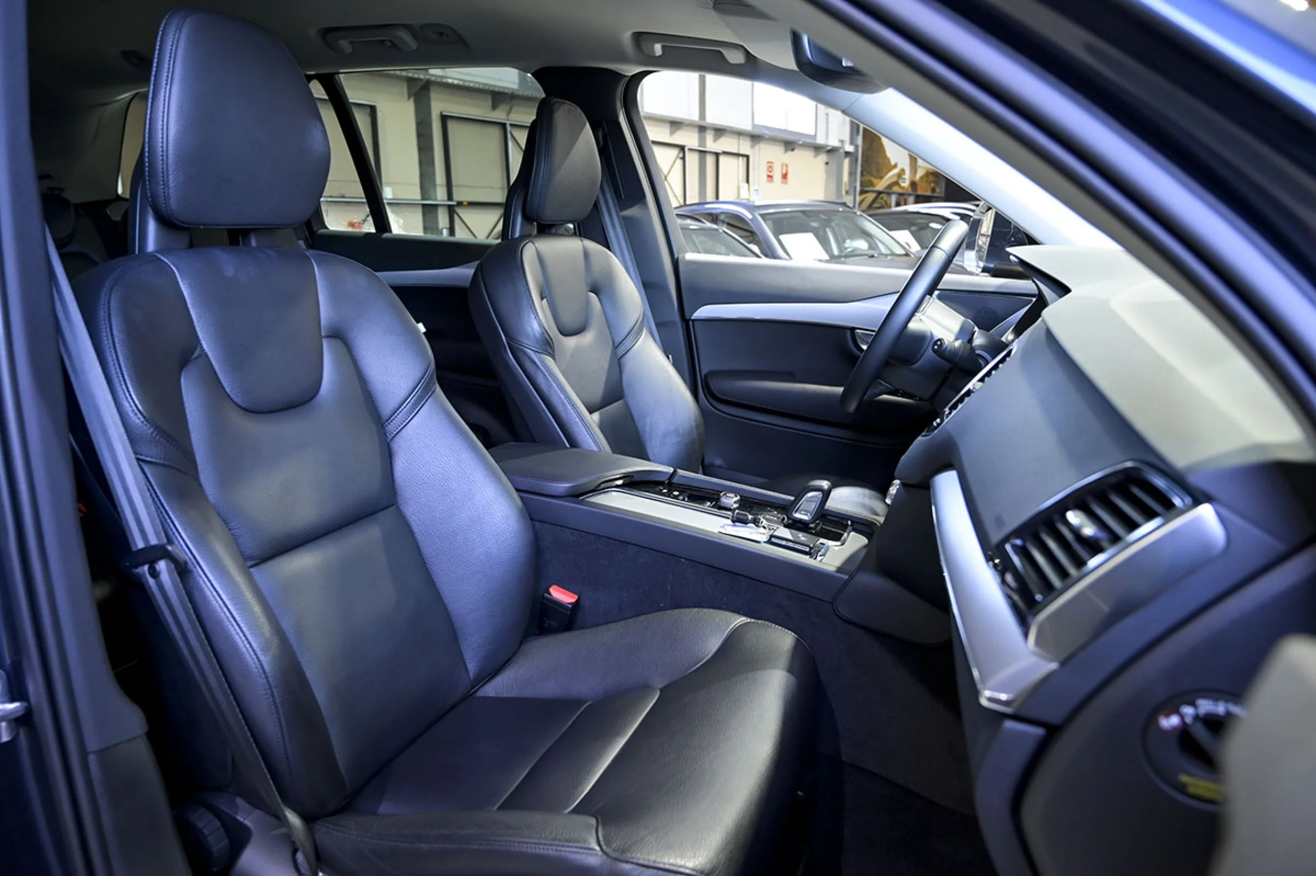 Volvo XC 90 XC90 2.0 B5 D AWD Momentum Pro Auto - Foto 35