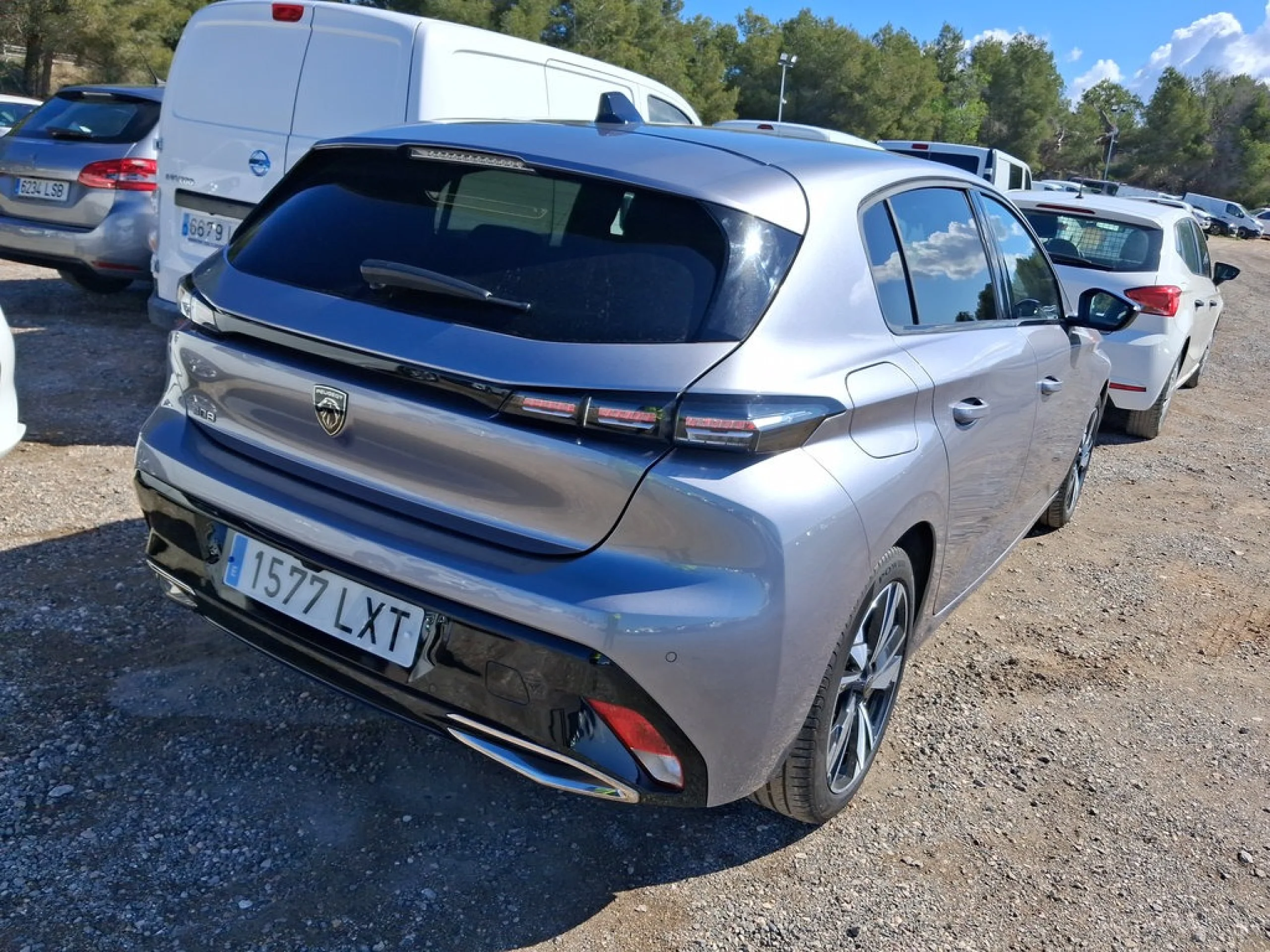 Peugeot 308 5P Allure BlueHDi 130 S&amp;S MAN - Foto 4