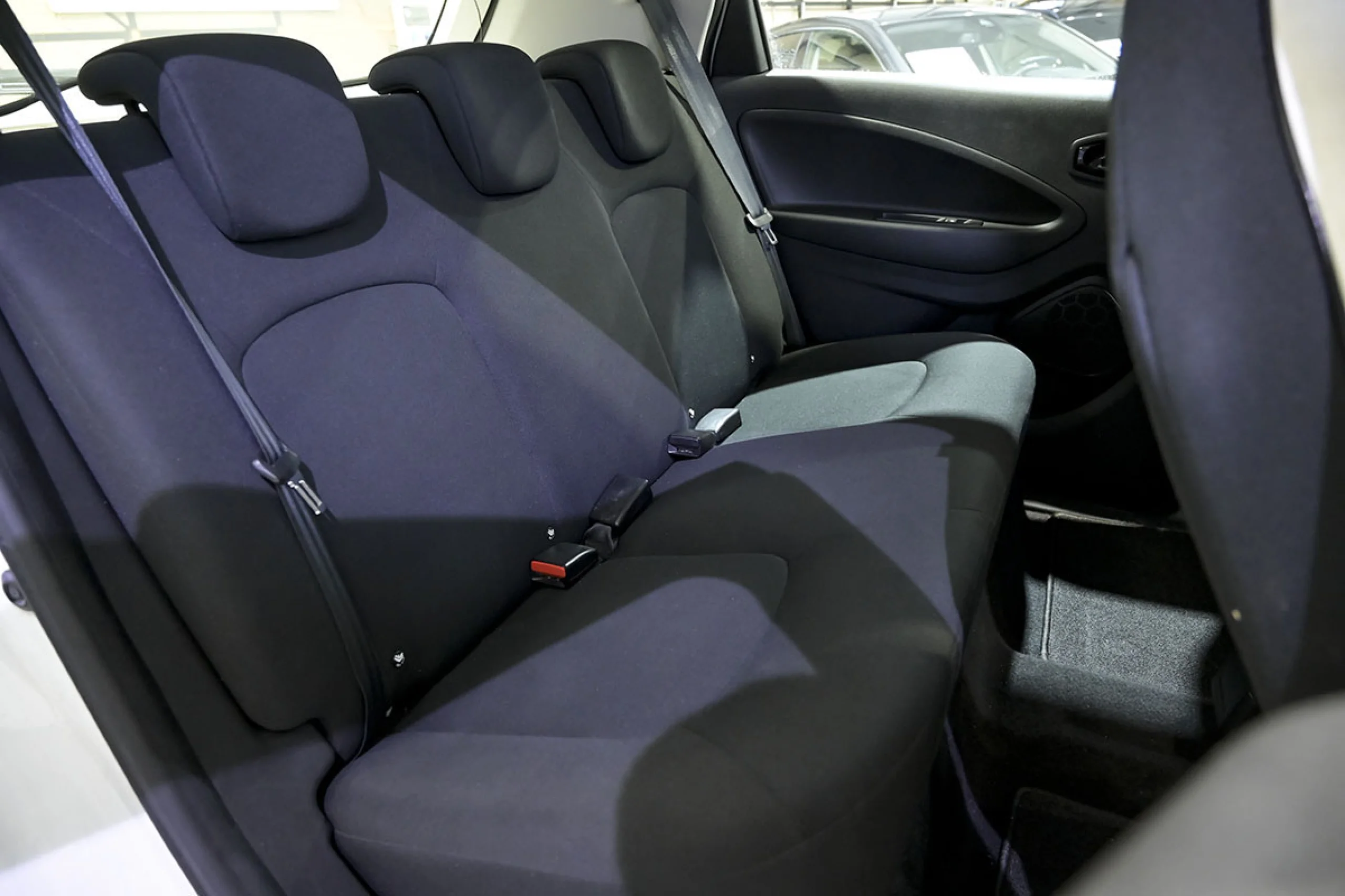 Renault Zoe Life 80 kW R110 Bateria 40kWh - Foto 17