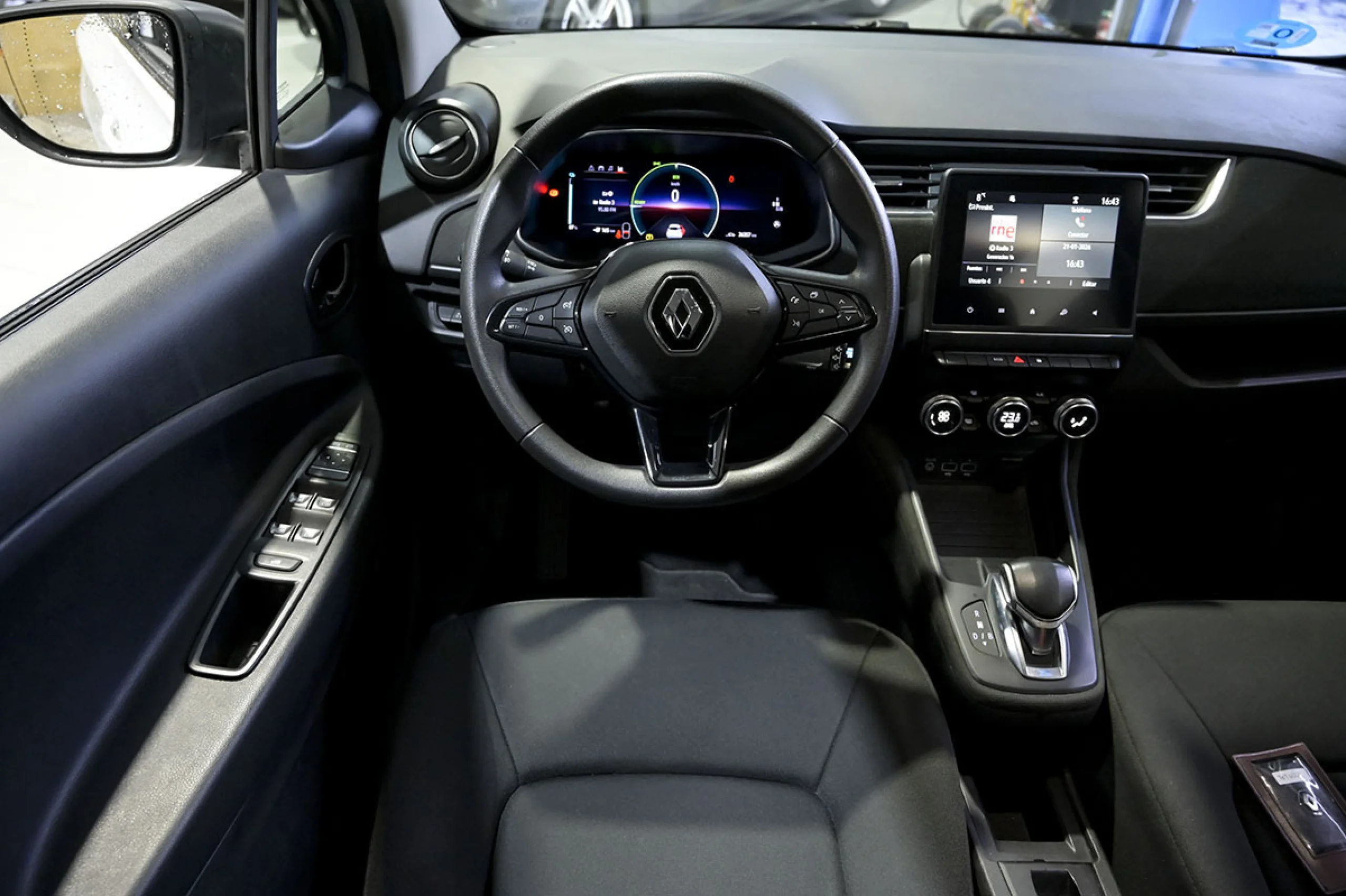 Renault Zoe Life 80 kW R110 Bateria 40kWh - Foto 30