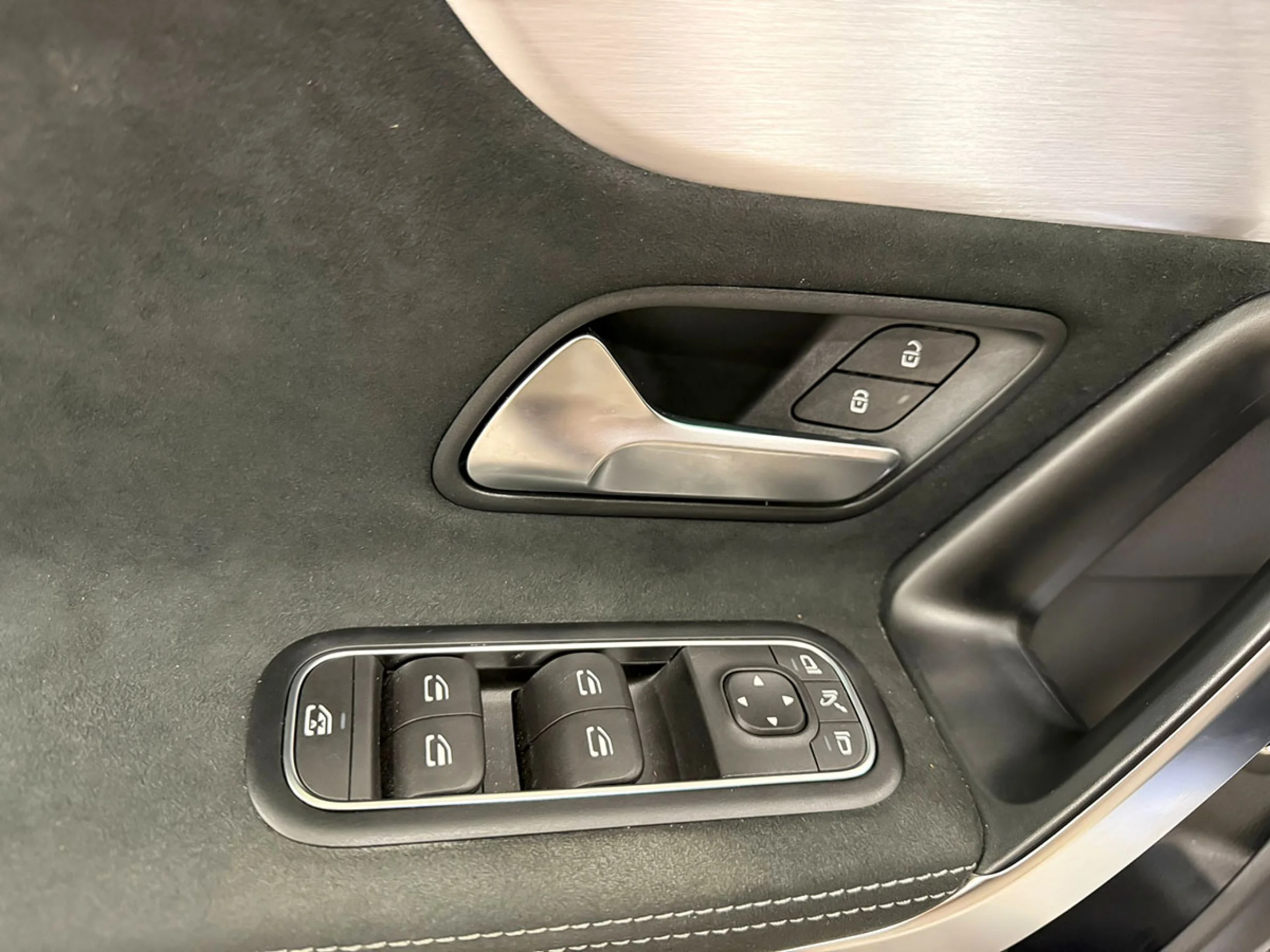 Mercedes-Benz CLA 200 MERCEDES-BENZ CLA CLA 200 D DCT Shooting Brake - Foto 18