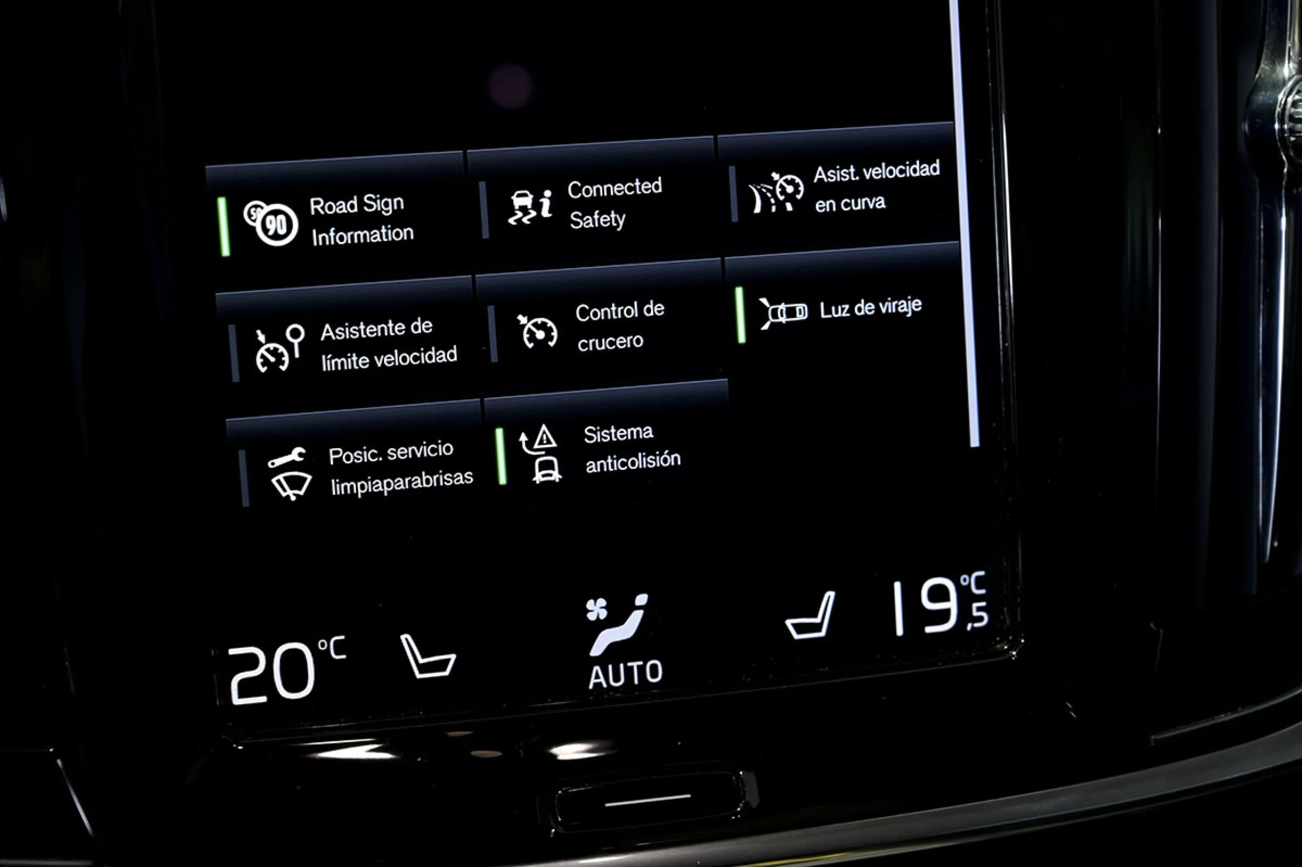 Volvo V90 Cross Country 2.0 B4 D Pro AWD Auto - Foto 42