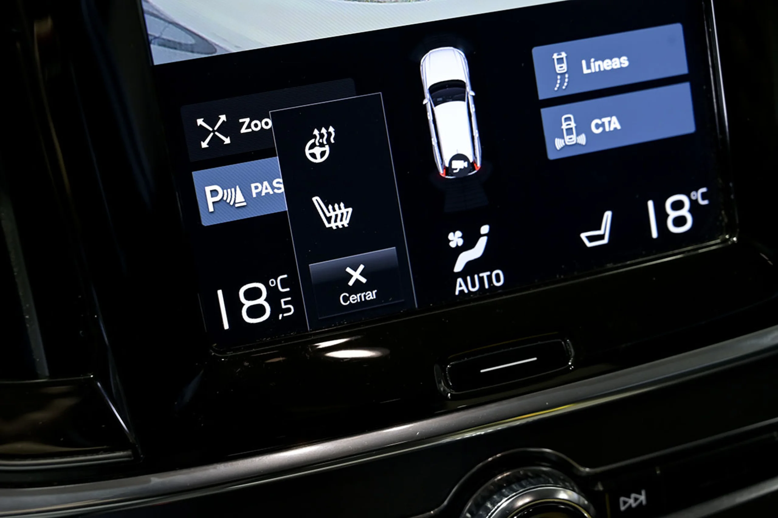 Volvo V90 Cross Country 2.0 B4 D Pro AWD Auto - Foto 39