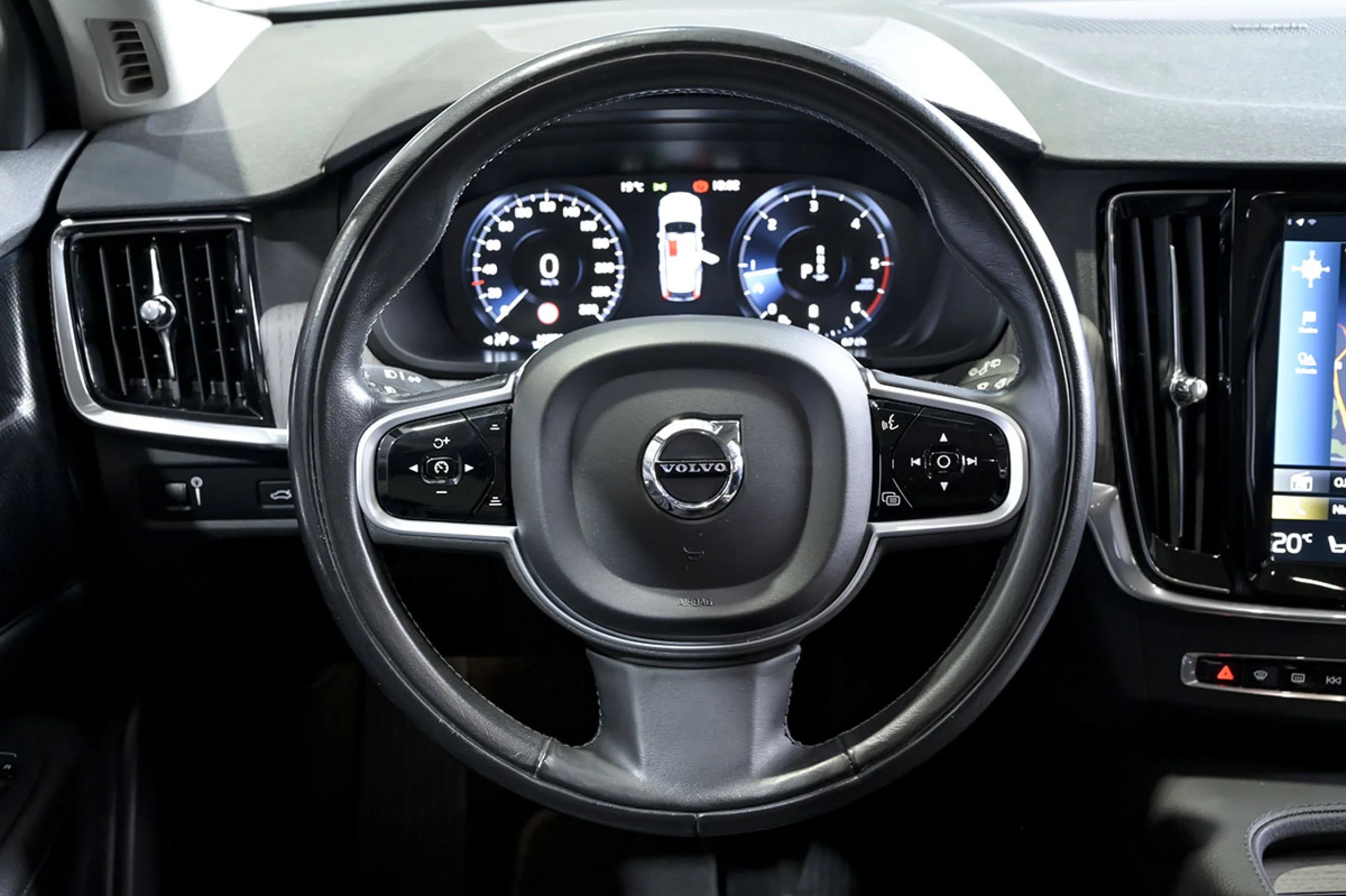 Volvo V90 Cross Country 2.0 B4 D Pro AWD Auto - Foto 35