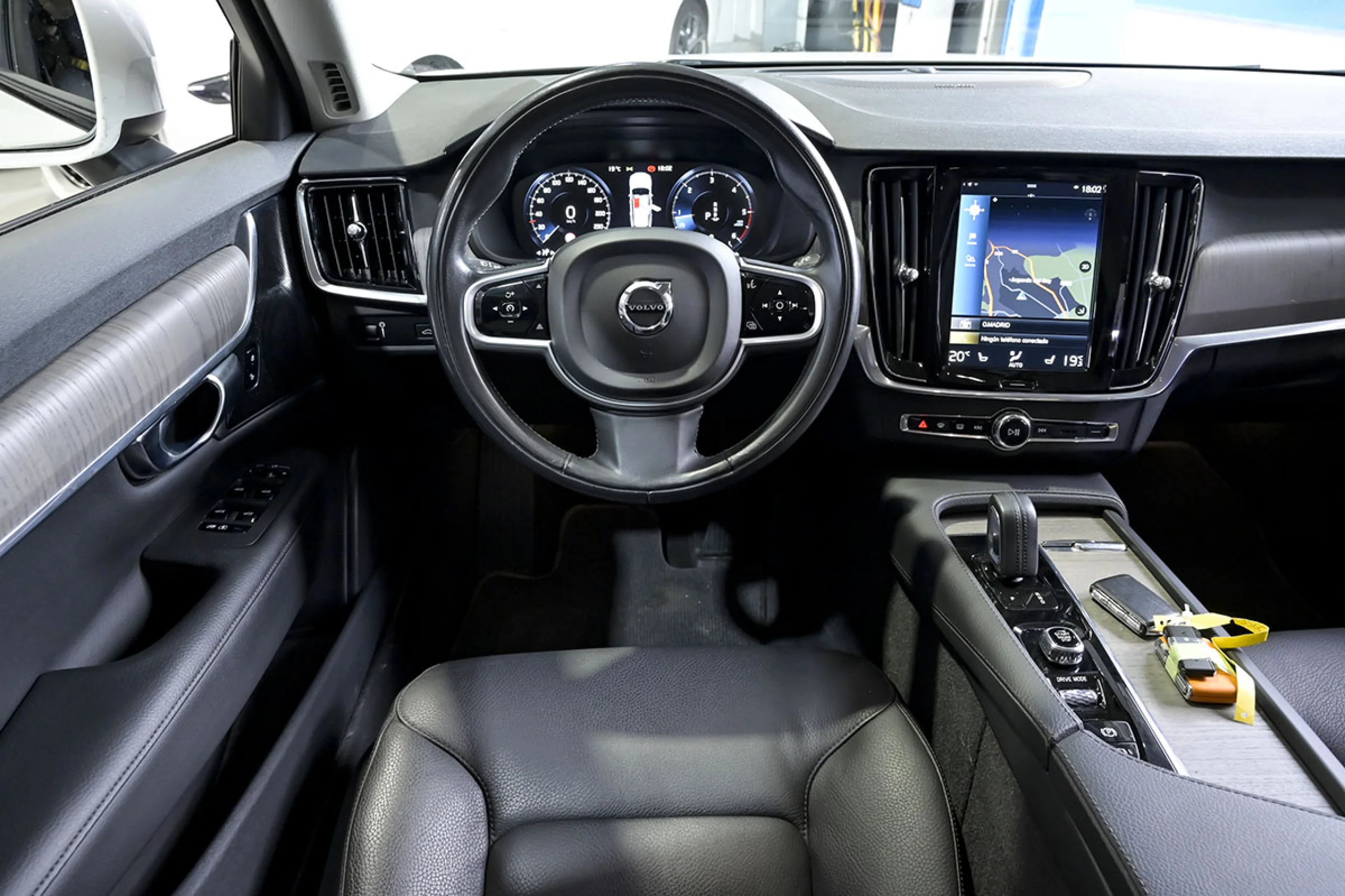 Volvo V90 Cross Country 2.0 B4 D Pro AWD Auto - Foto 29