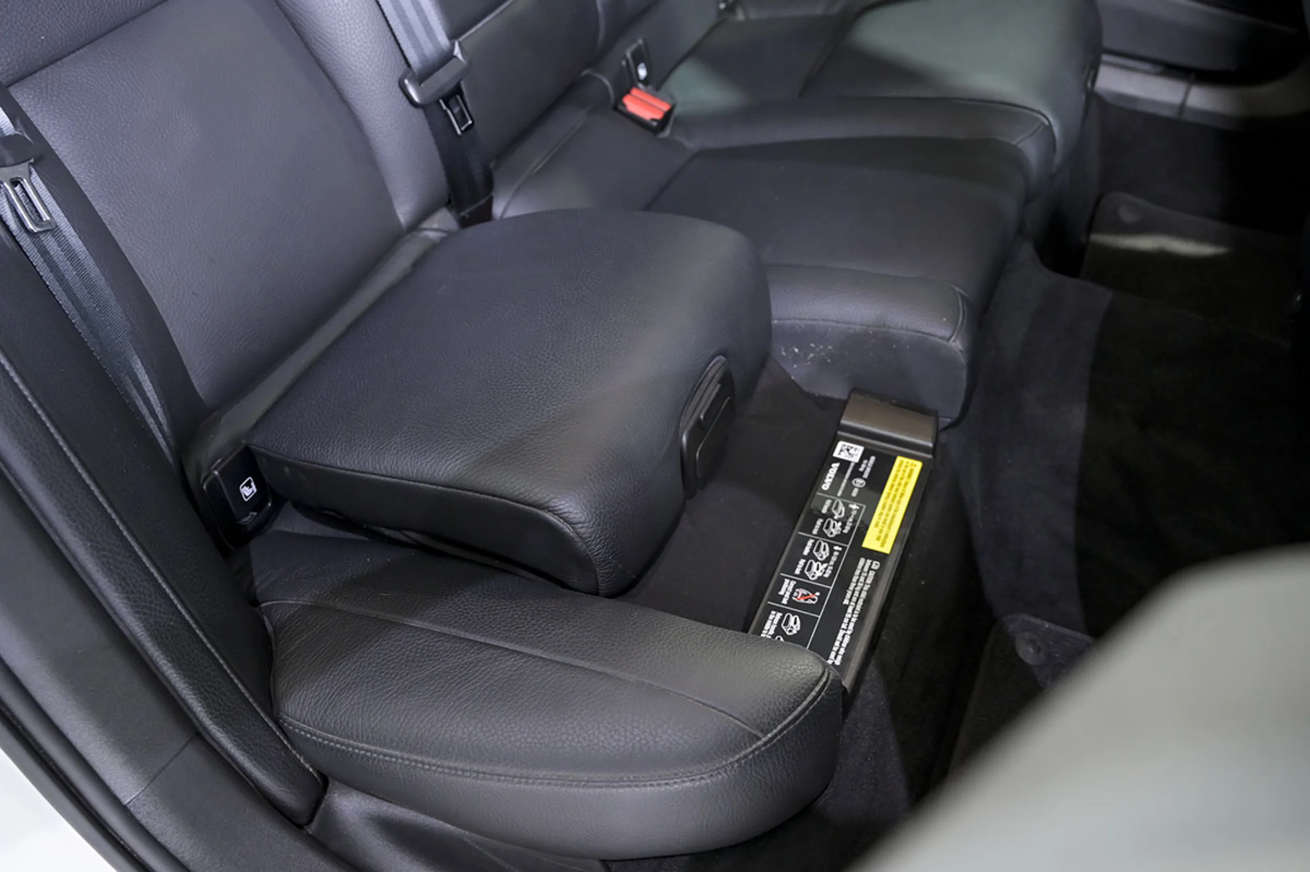 Volvo V90 Cross Country 2.0 B4 D Pro AWD Auto - Foto 25