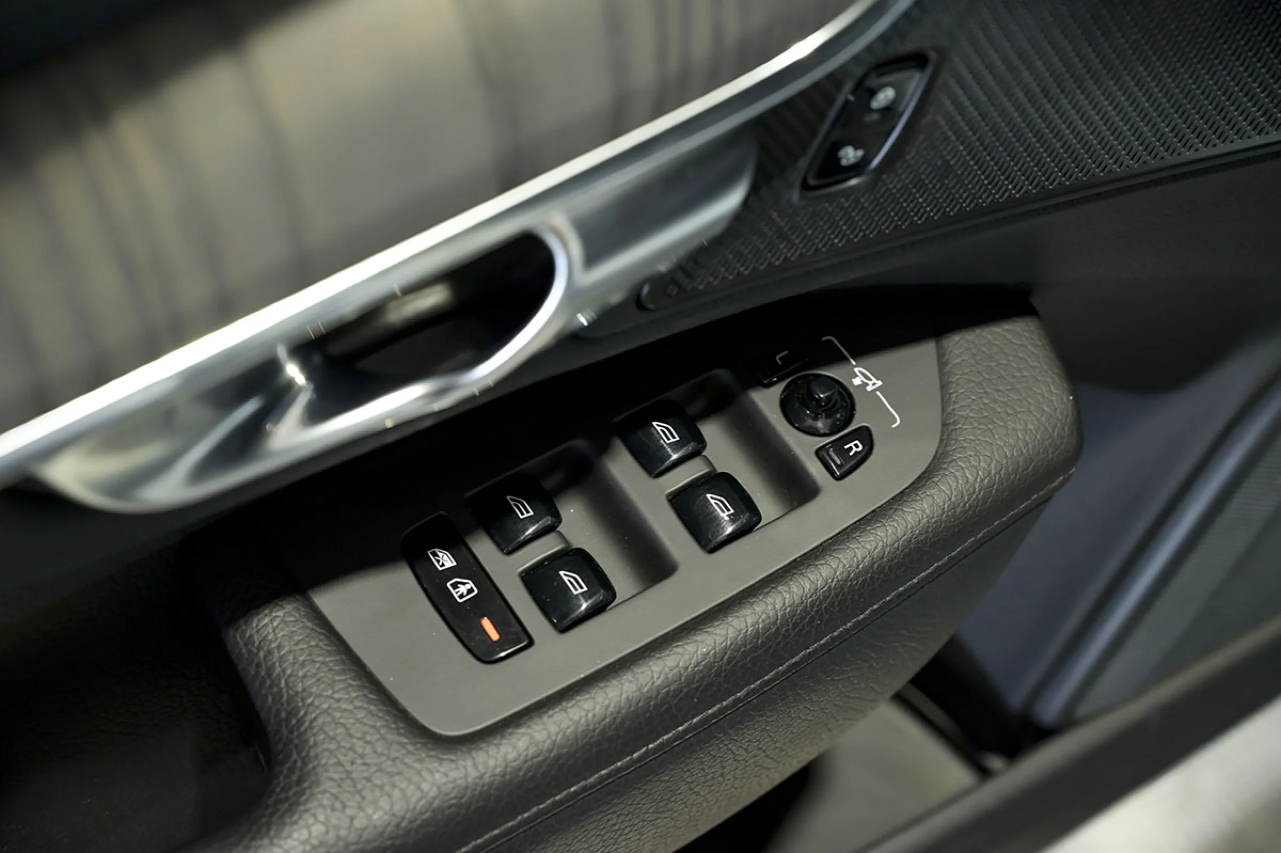 Volvo V90 Cross Country 2.0 B4 D Pro AWD Auto - Foto 32