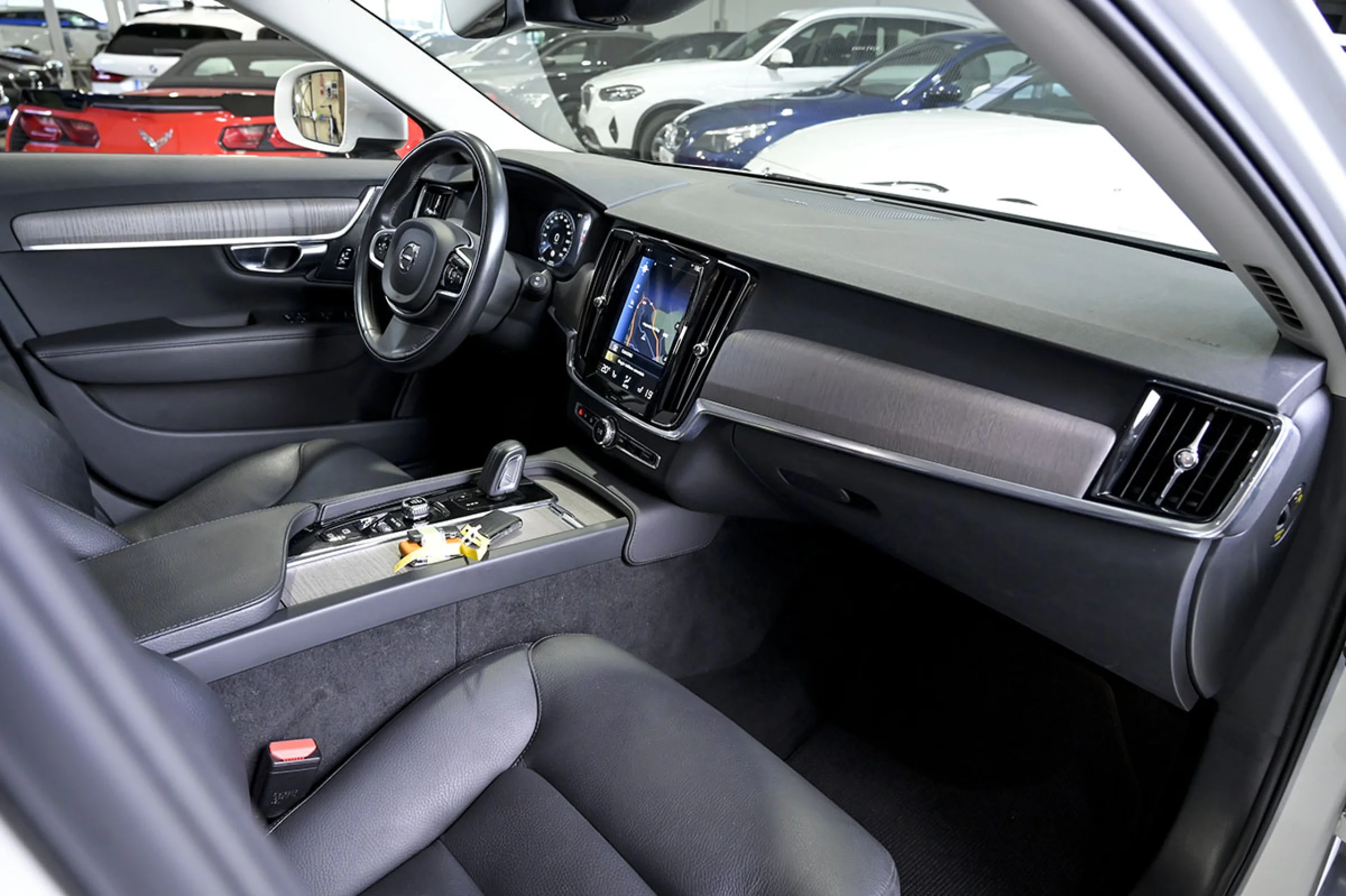 Volvo V90 Cross Country 2.0 B4 D Pro AWD Auto - Foto 28