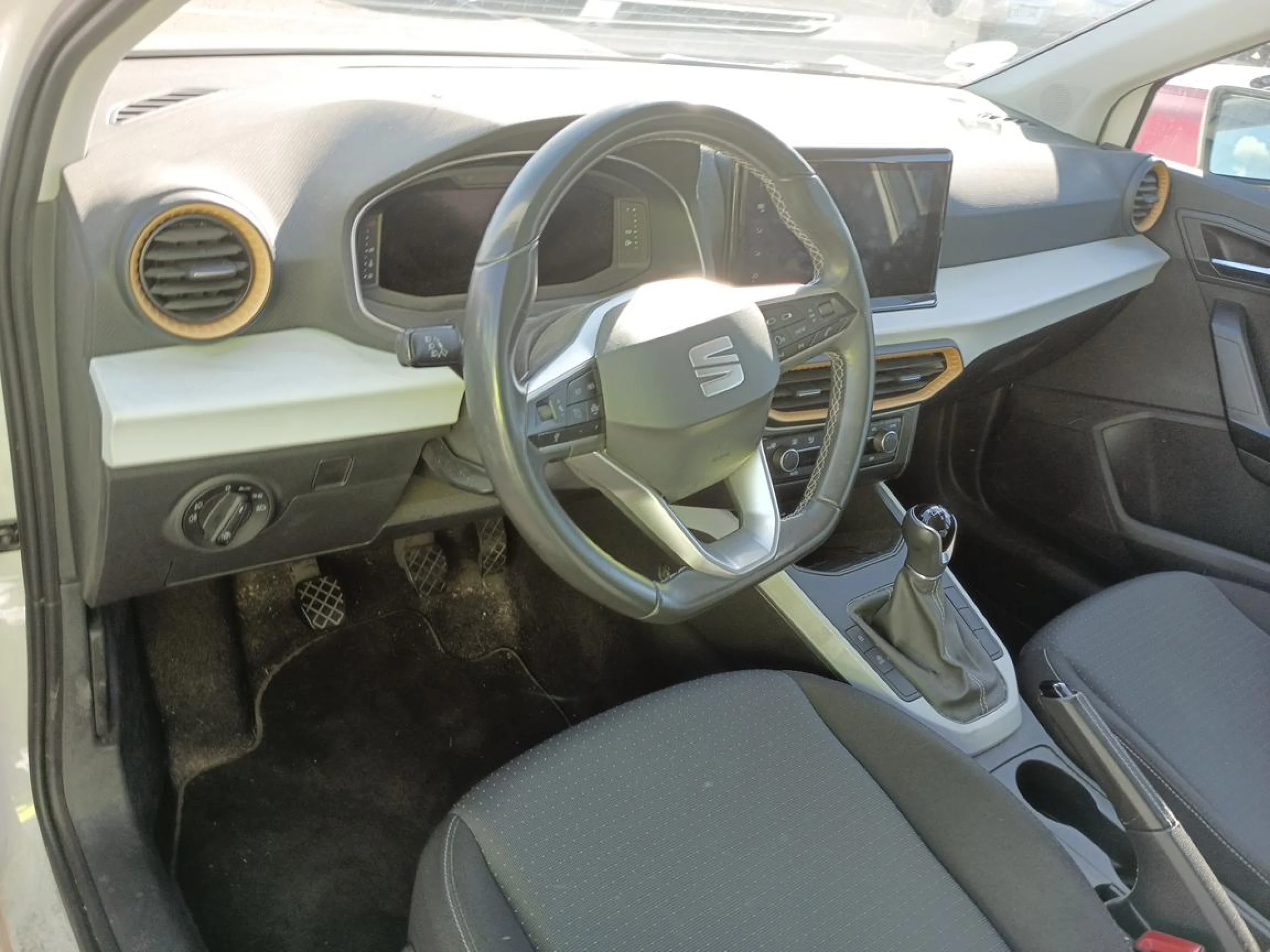 Seat Arona 1.0 TSI 81kW (110CV) Style Plus - Foto 5