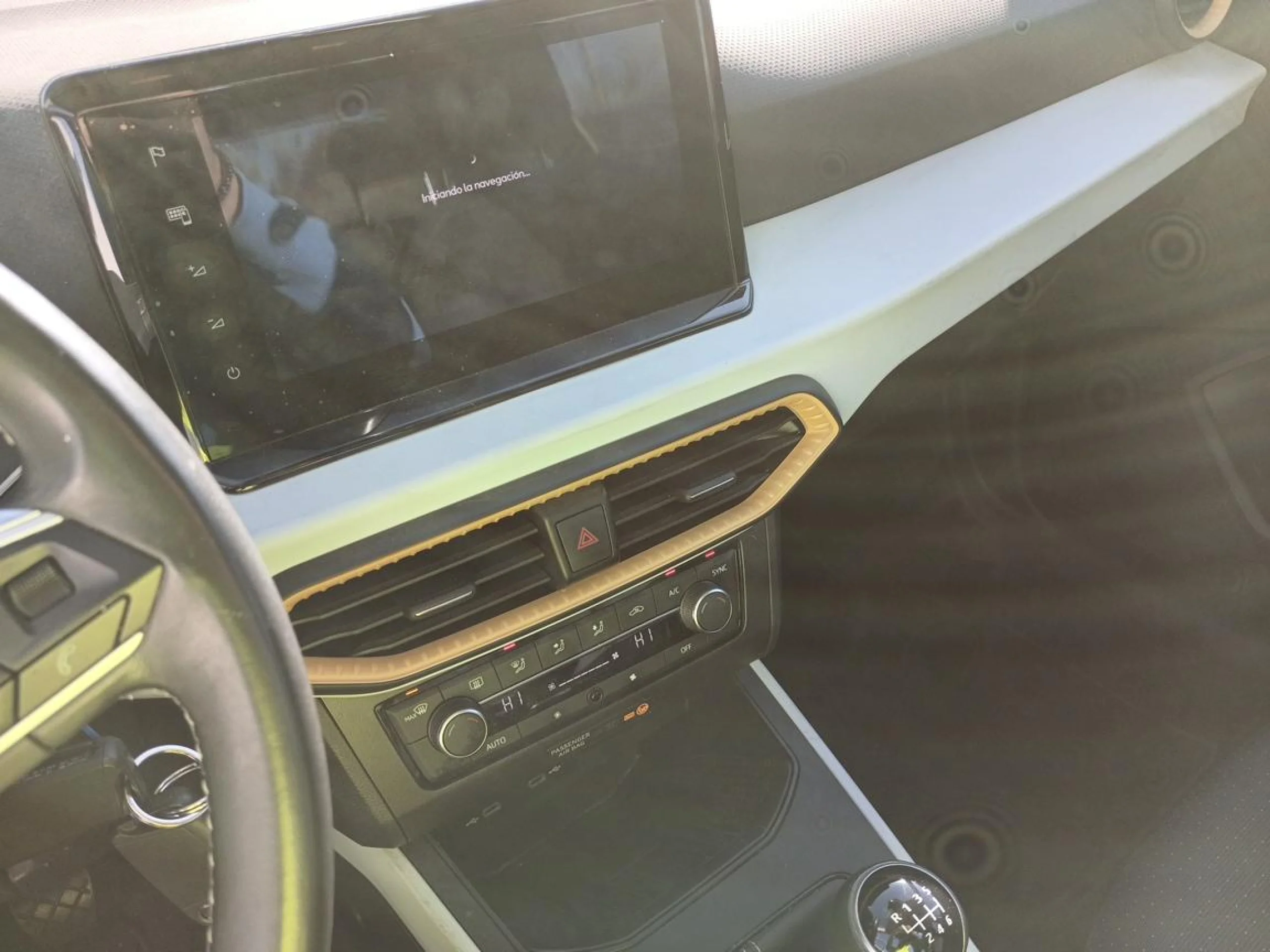 Seat Arona 1.0 TSI 81kW (110CV) Style Plus - Foto 8