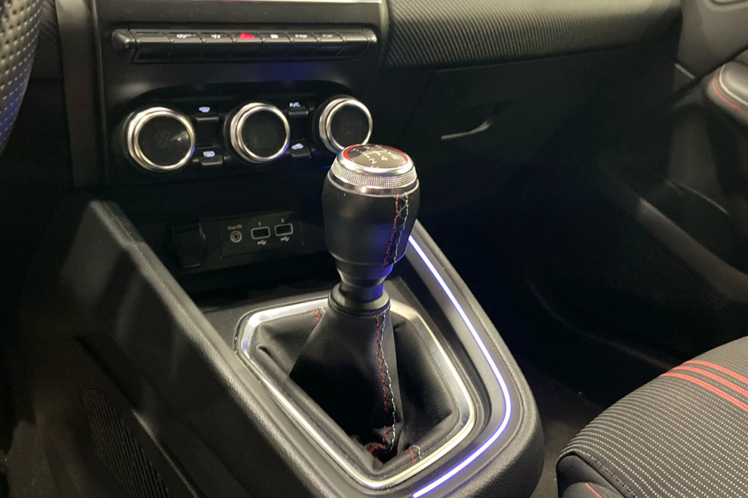 Renault Clio RS Line TCe 74 kW 100CV - Foto 22