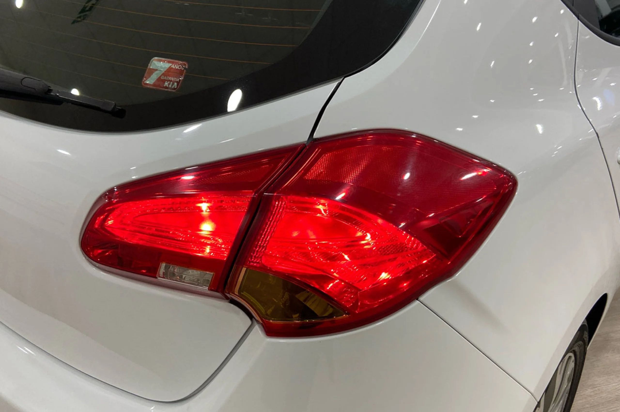 Kia Ceed cee d 1.4 CVVT 74kW 100CV Concept - Foto 17