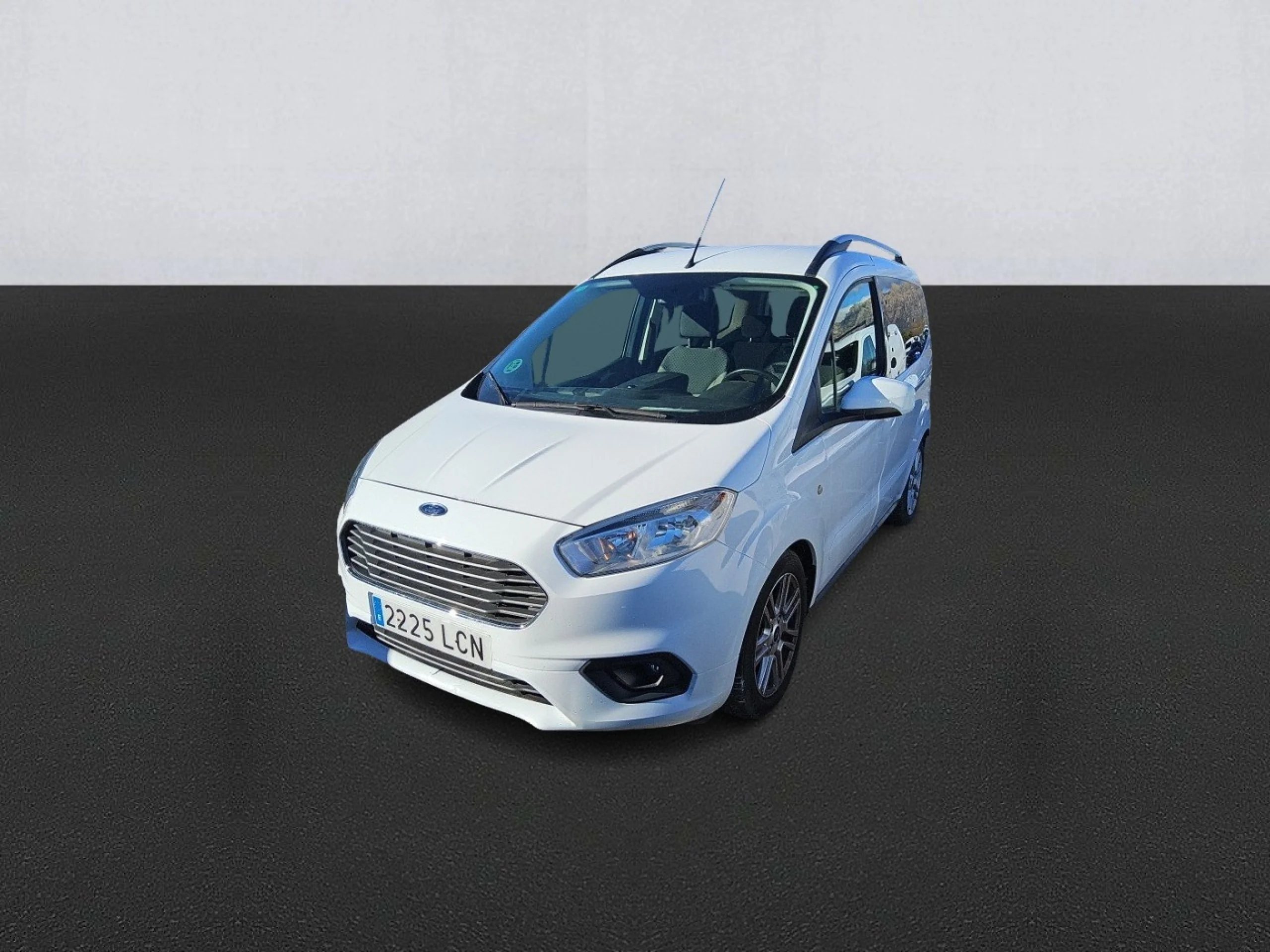 Ford Tourneo Courier 1.5 TDCi 74kW (100CV) Titanium - Foto 1