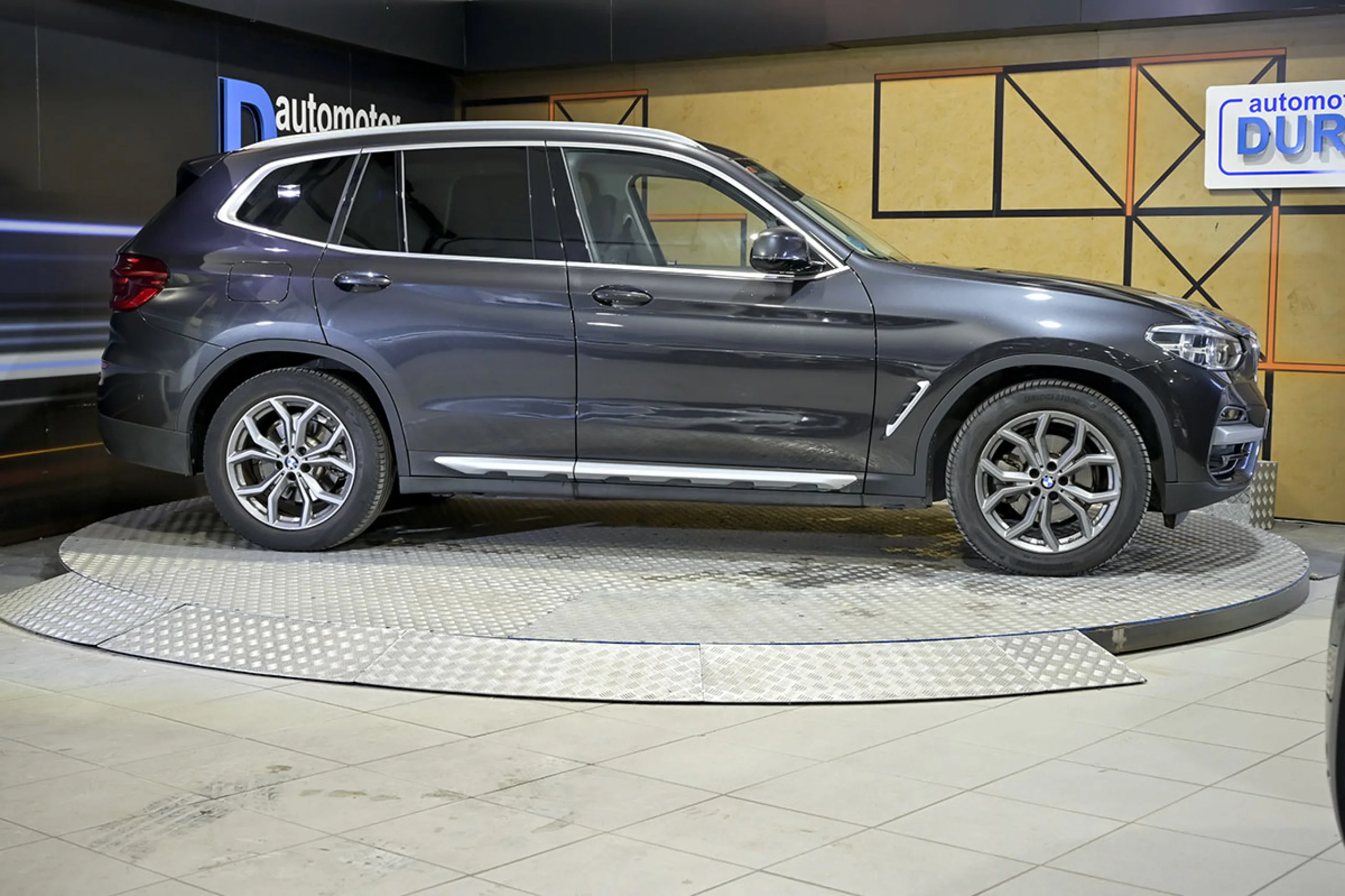 BMW X3 xDrive20d - Foto 20