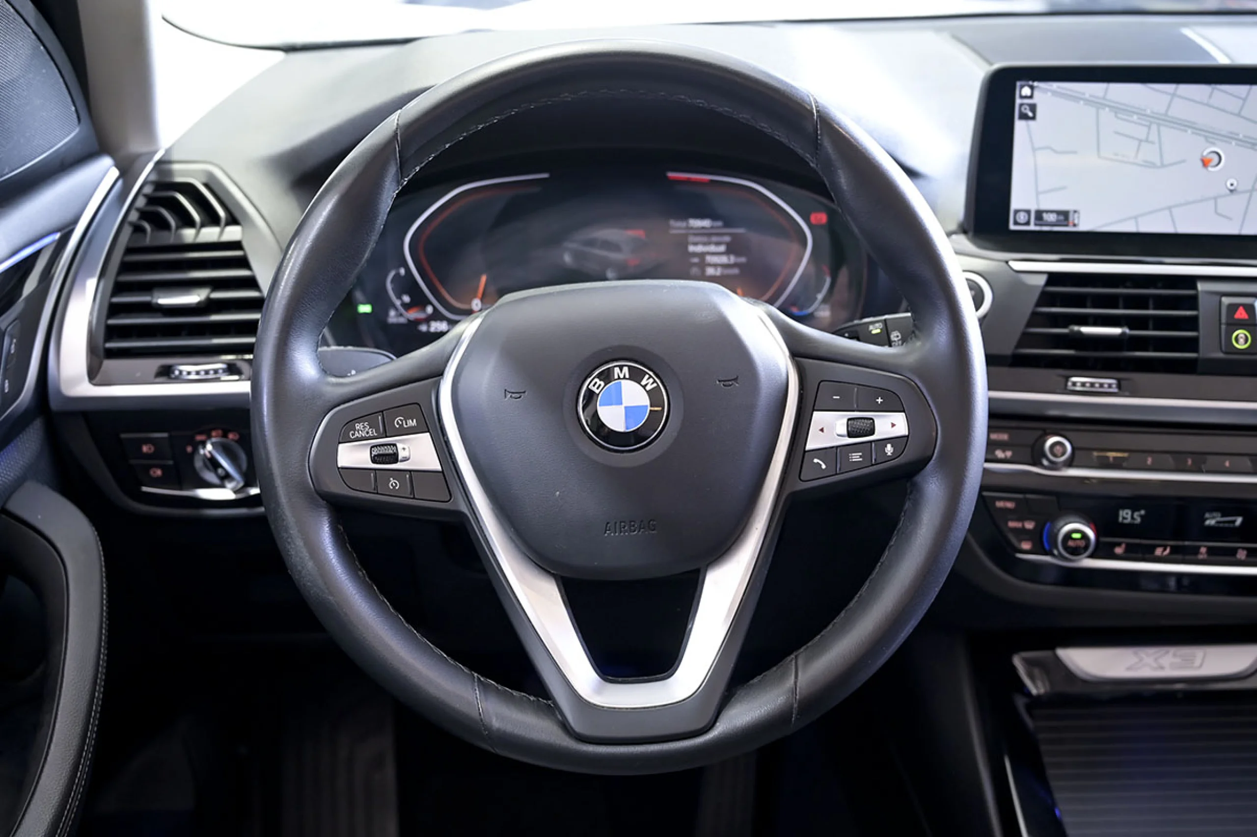 BMW X3 xDrive20d - Foto 28