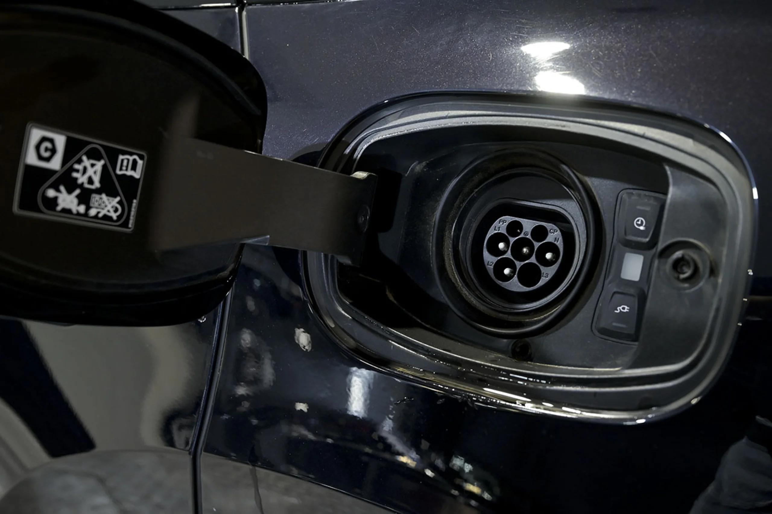 Porsche Cayenne Coupé EHybrid - Foto 32