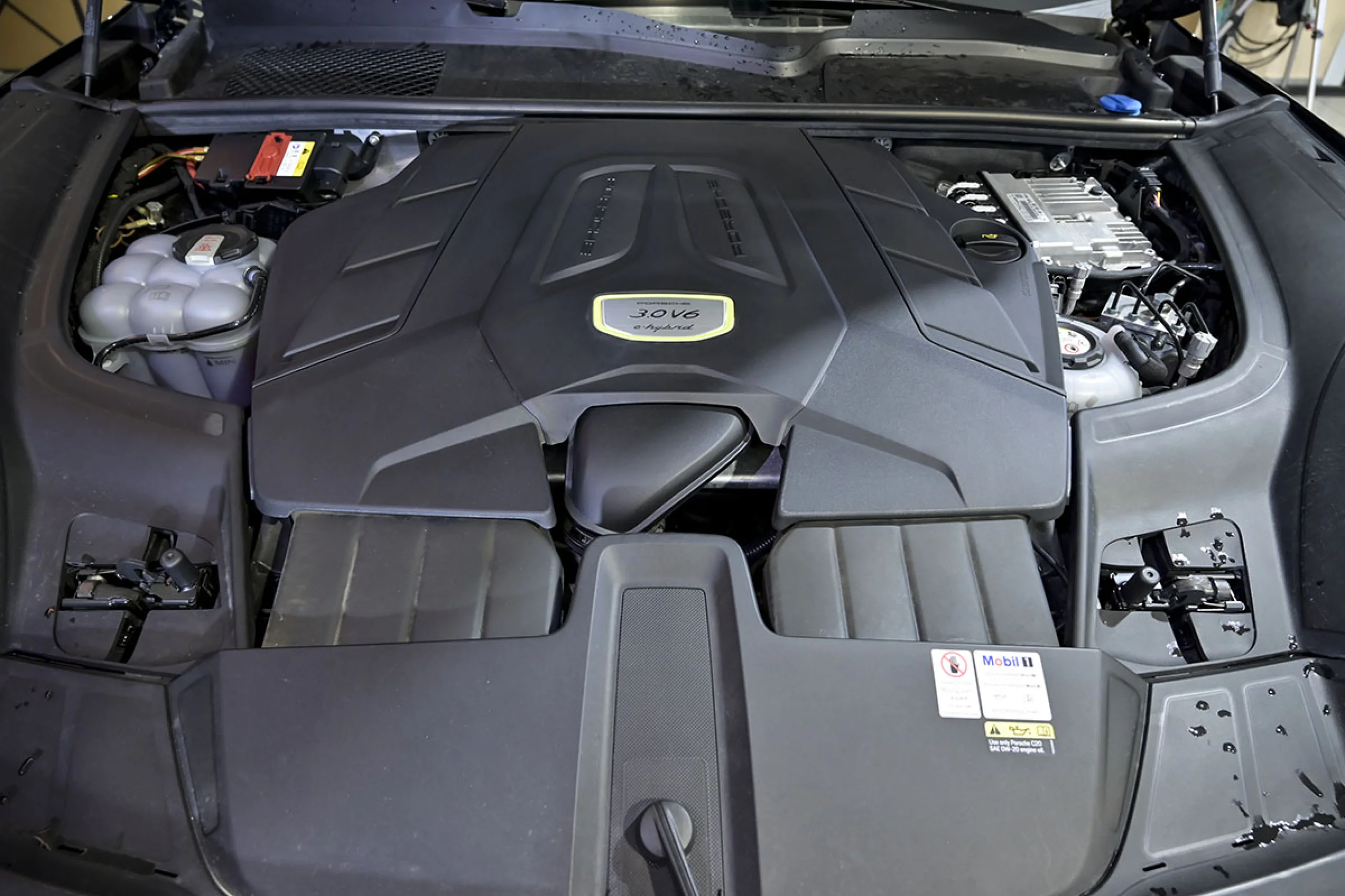 Porsche Cayenne Coupé EHybrid - Foto 31