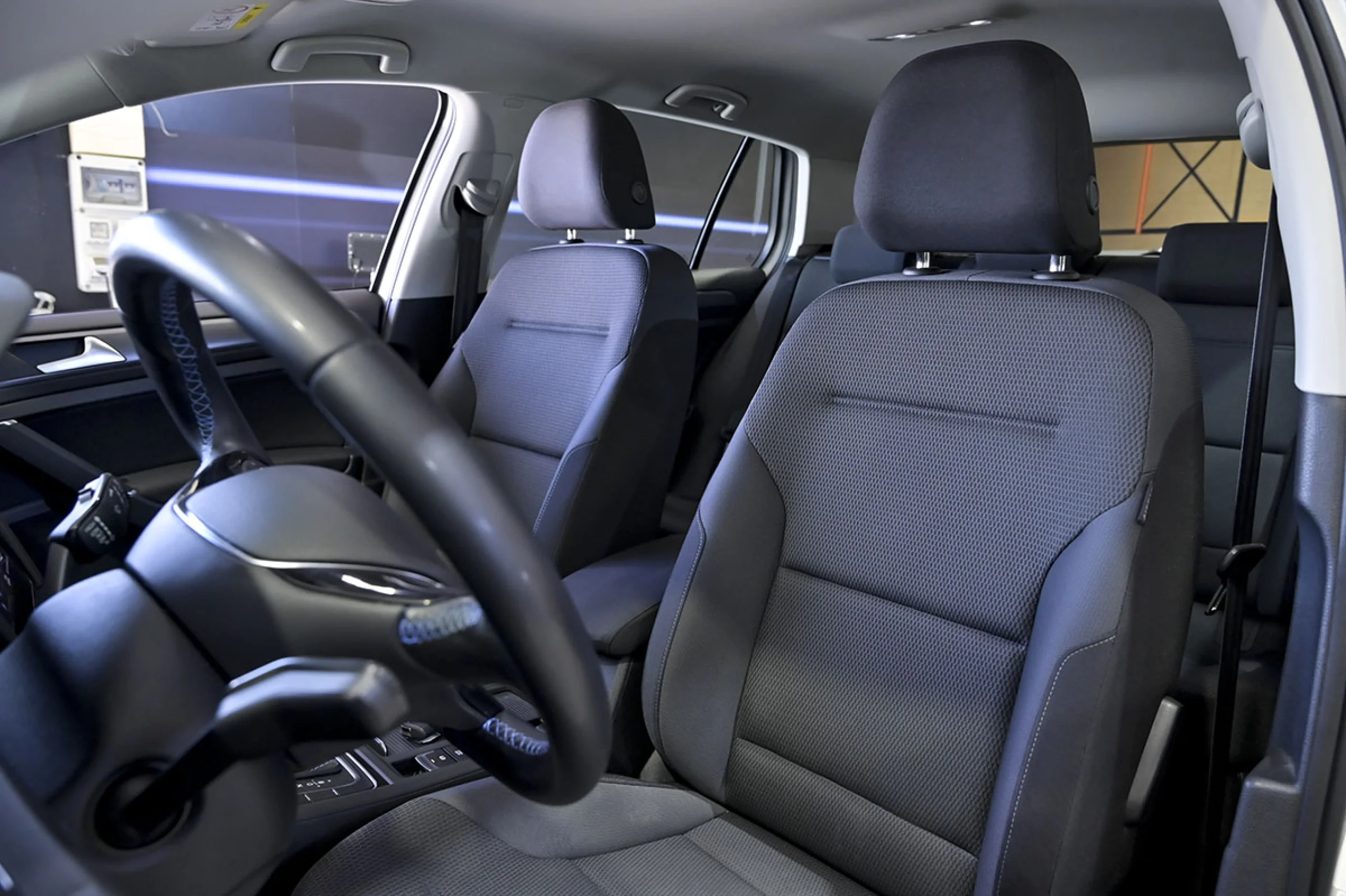 Volkswagen Golf eGolf ePower 100 kW 136CV - Foto 9