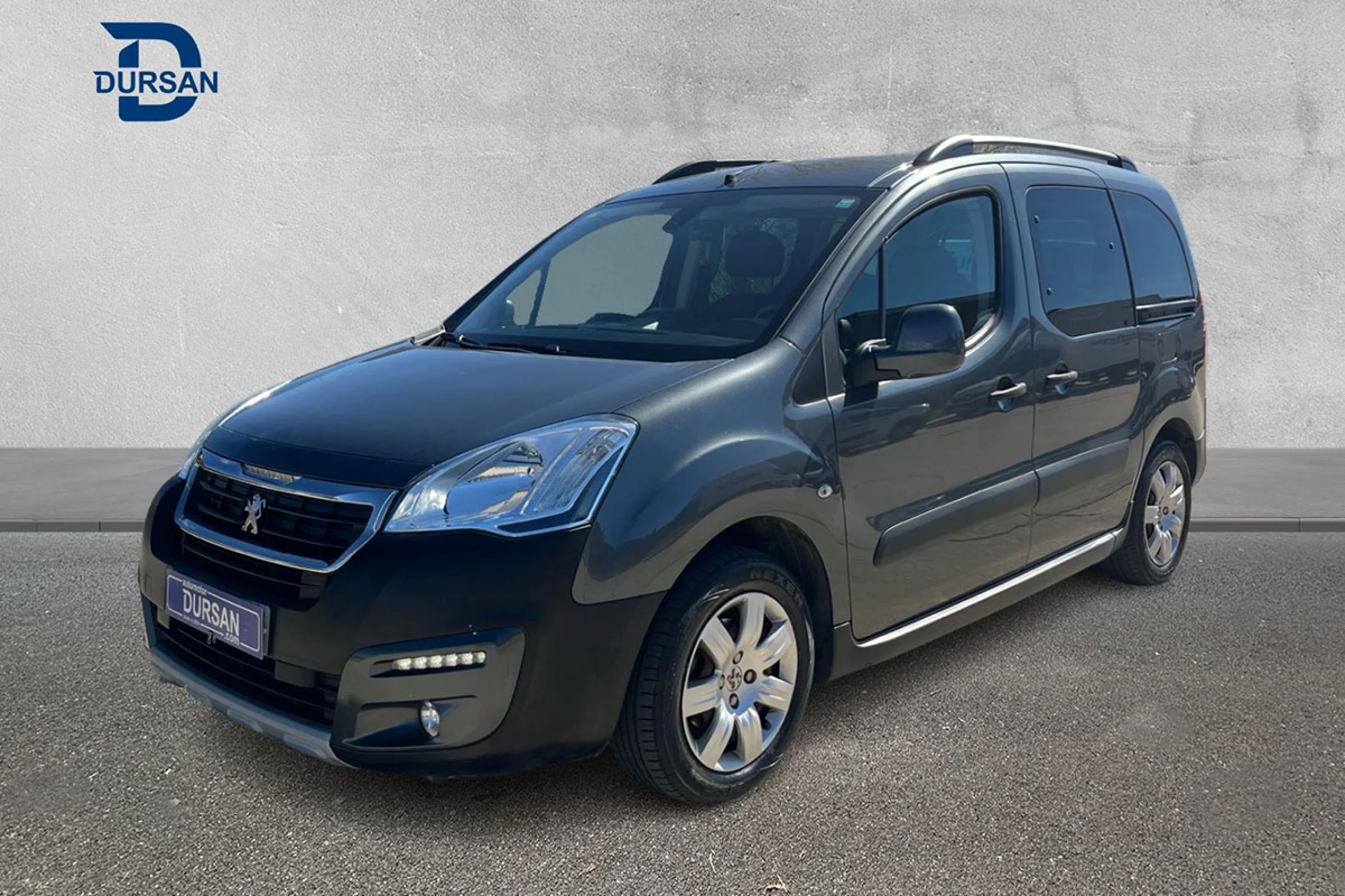 Peugeot Partner TEPEE Outdoor 1.6 BlueHDi 120 - Foto 1