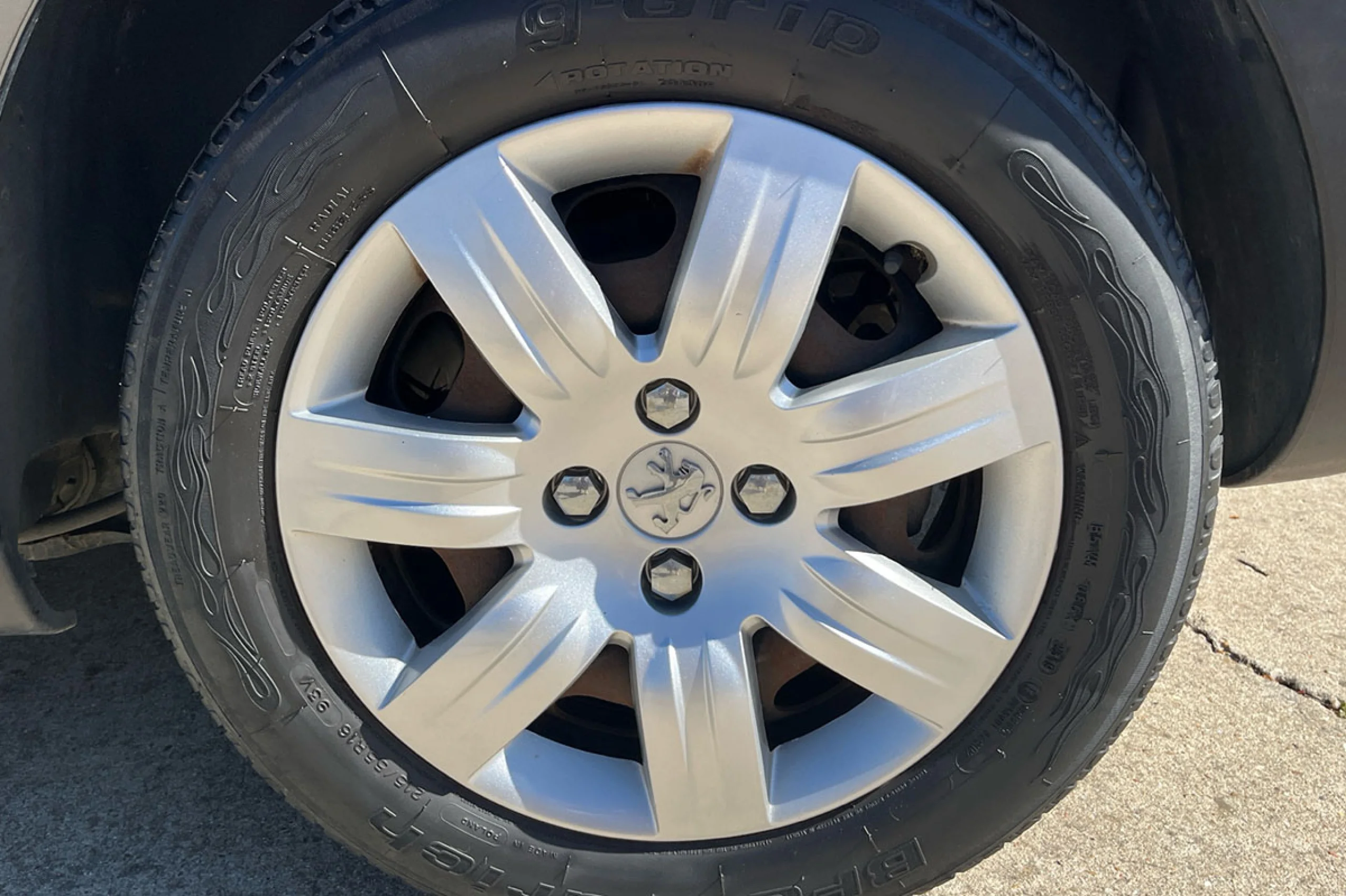 Peugeot Partner TEPEE Outdoor 1.6 BlueHDi 120 - Foto 11