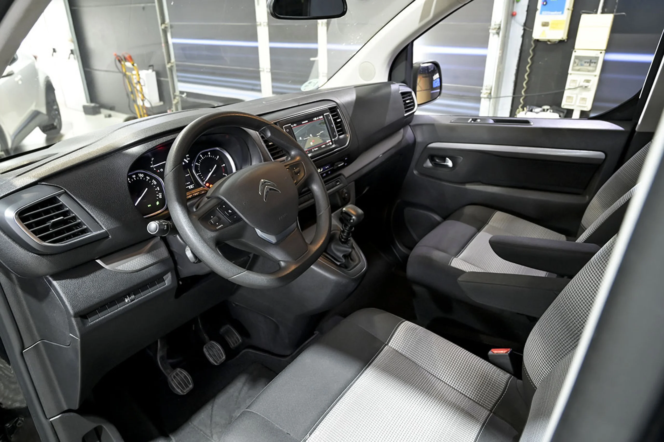 Citroen SpaceTourer Talla XL BlueHDi 110KW 150cv SS Feel - Foto 6