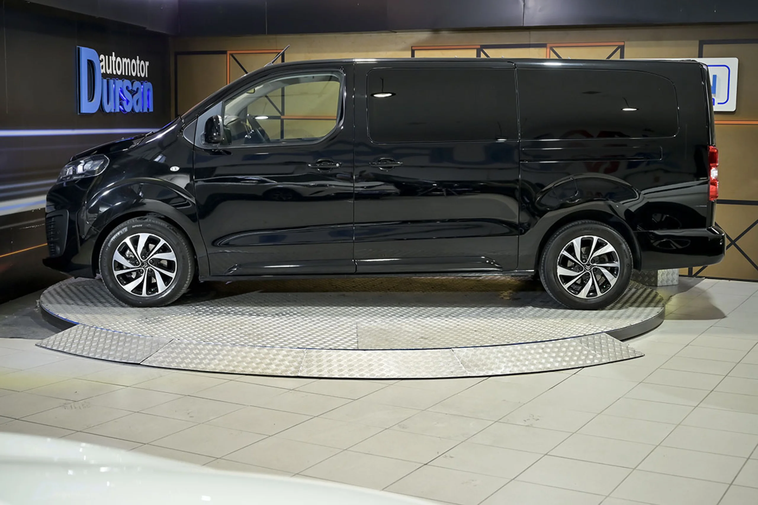 Citroen SpaceTourer Talla XL BlueHDi 110KW 150cv SS Feel - Foto 17
